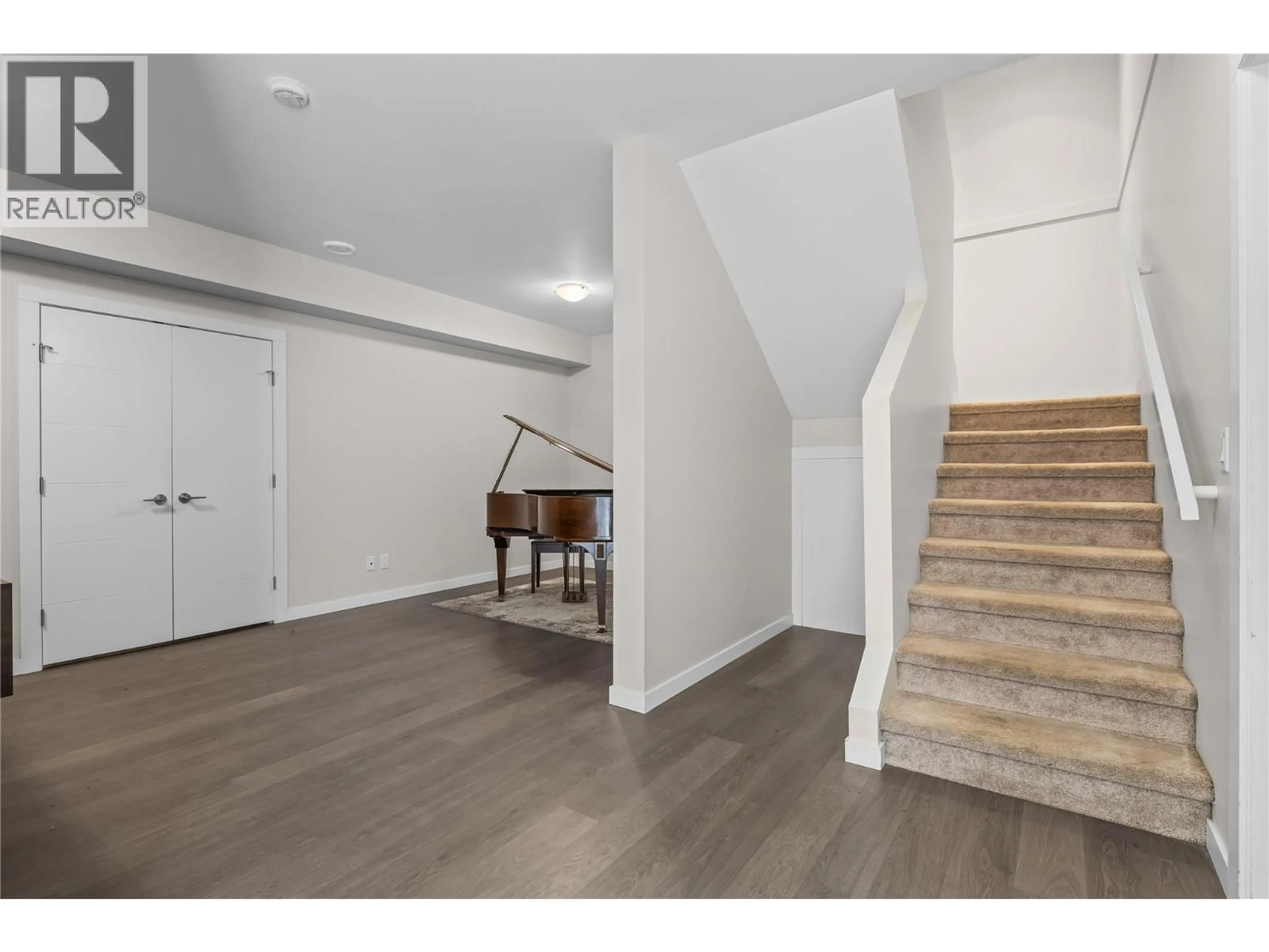 Unknown for 20 - 1818 PEAK POINT COURT, West Kelowna British Columbia V1Z4B4