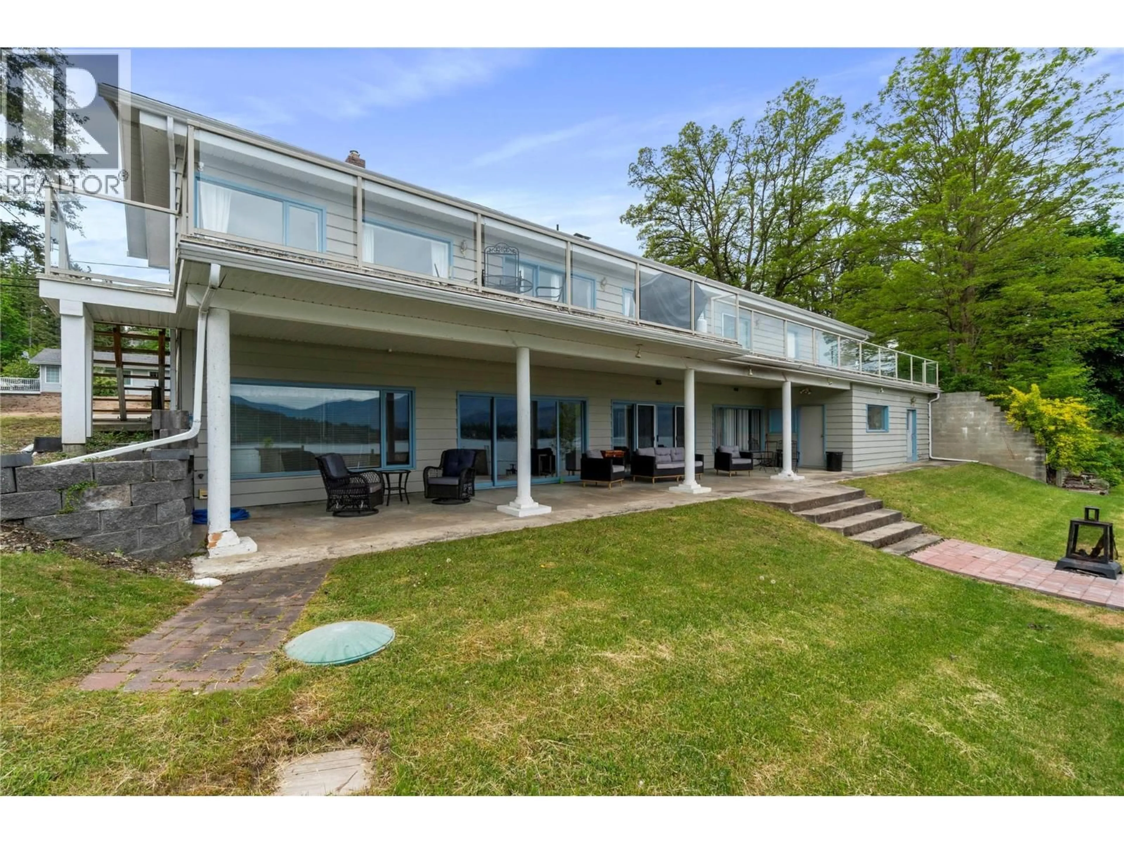 Unknown for 2437 BLIND BAY ROAD, Blind Bay British Columbia V0E1H1