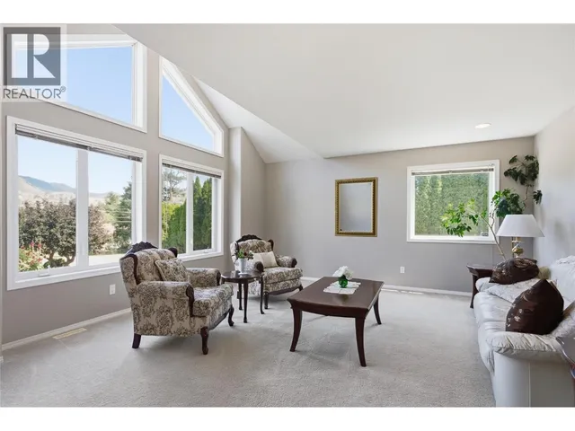 5565 DALLAS DRIVE, Kamloops 5