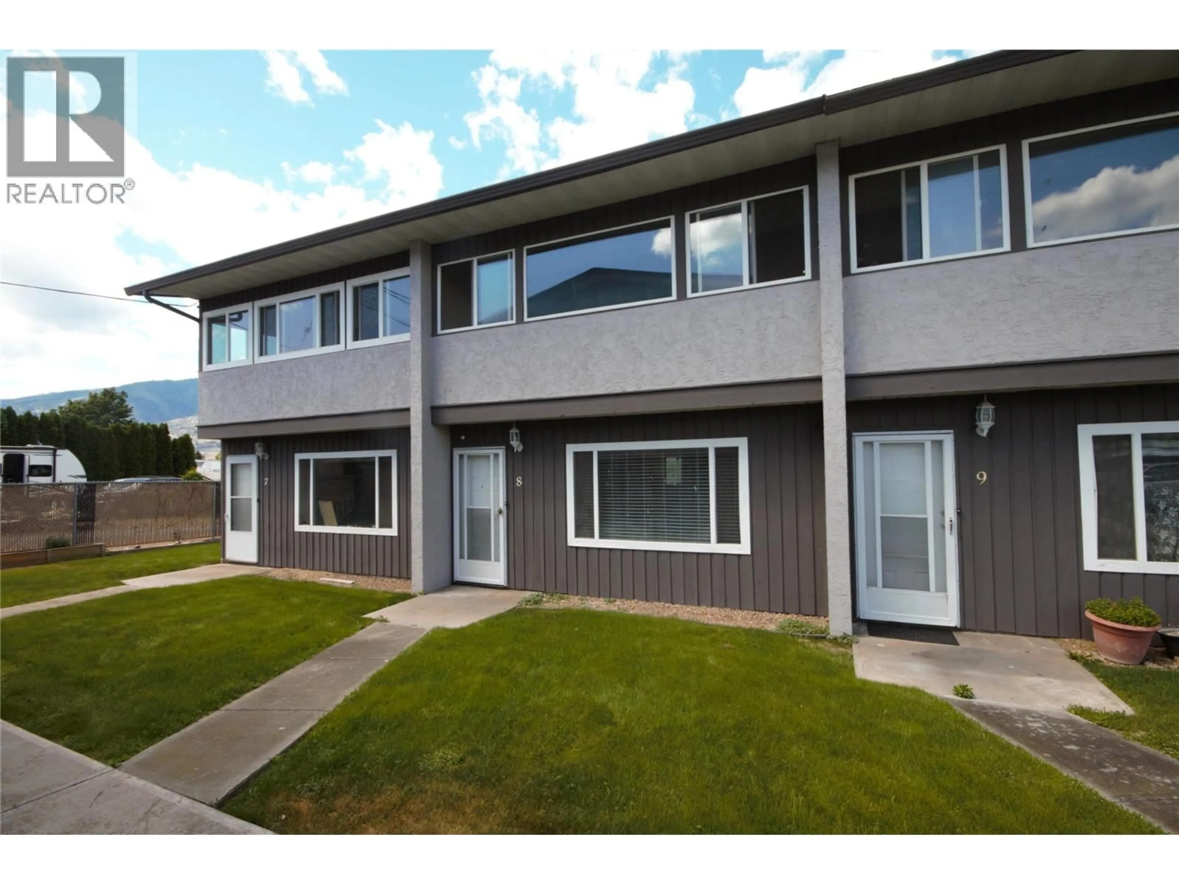 A pic from outside/outdoor area/front of a property/back of a property/a pic from drone, building for 8 - 5820 MAIN STREET, Oliver British Columbia V0H1T9