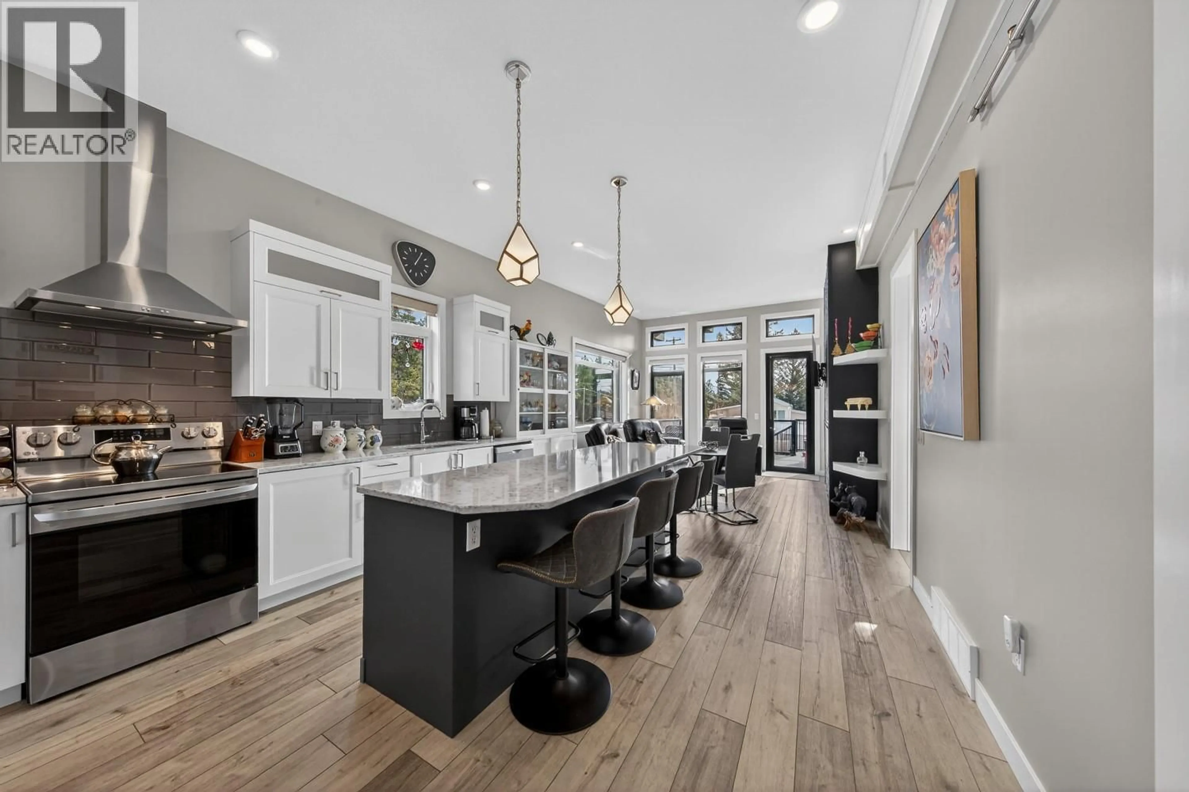 Open concept kitchen, unknown for 4978 PONDEROSA CRESCENT, Canal Flats British Columbia V0B1B0