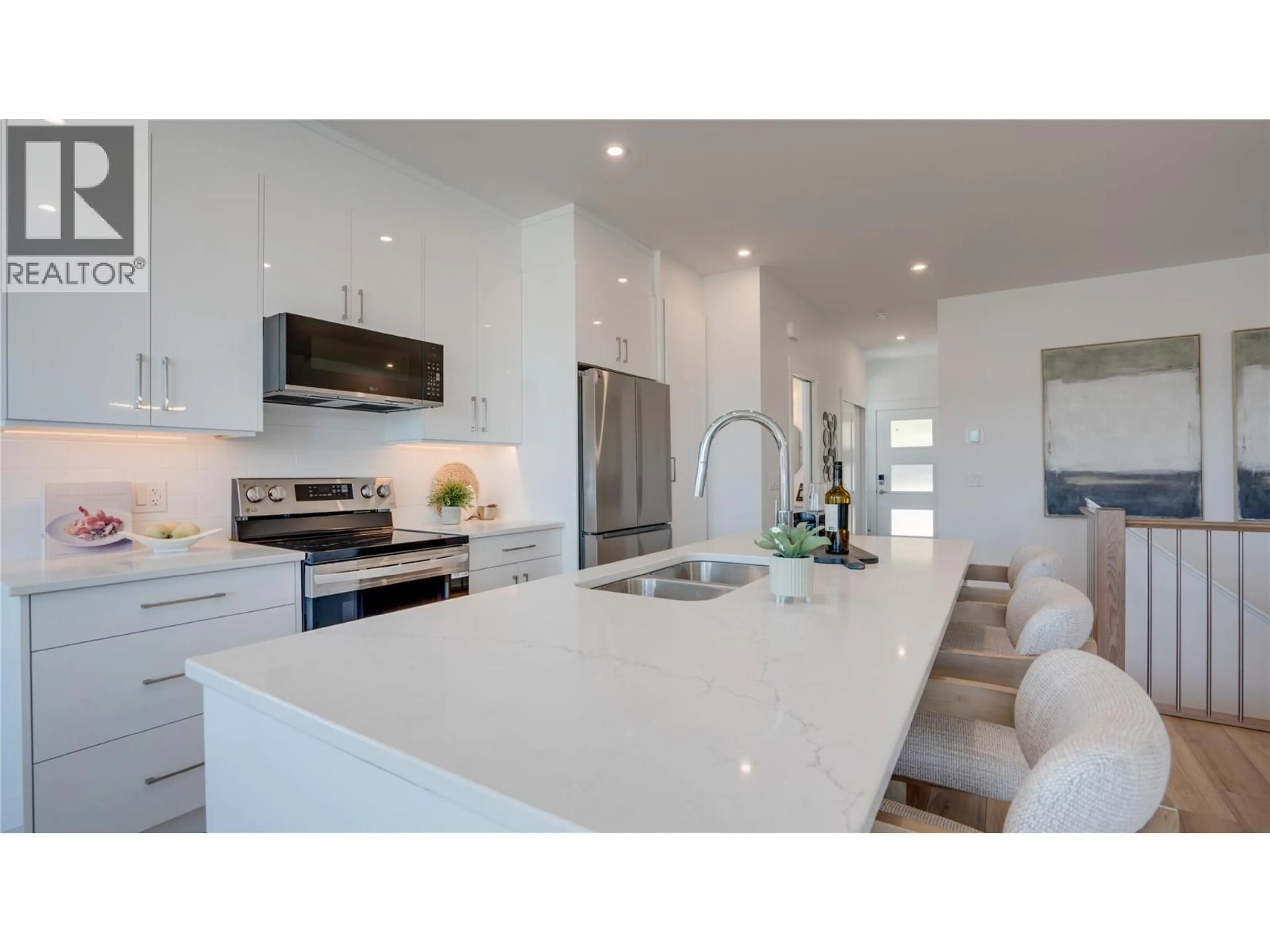 Unknown for 2 - 1050 MT REVELSTOKE PLACE, Vernon British Columbia V1B3Z9