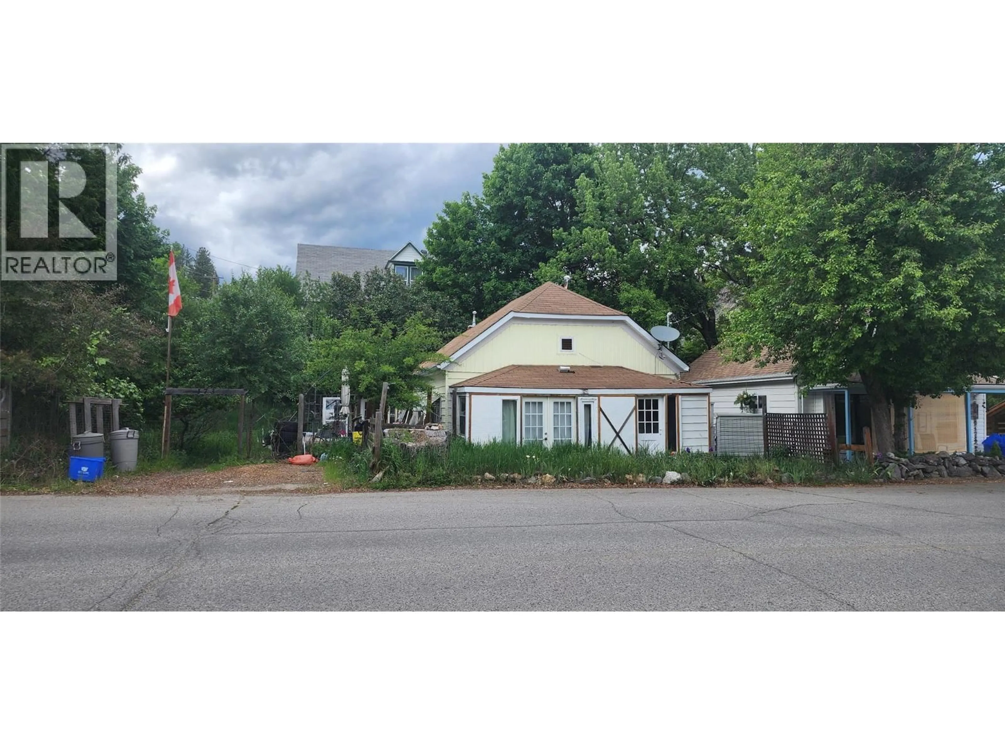 Unknown for 173 75TH AVENUE, Grand Forks British Columbia V0H1H0