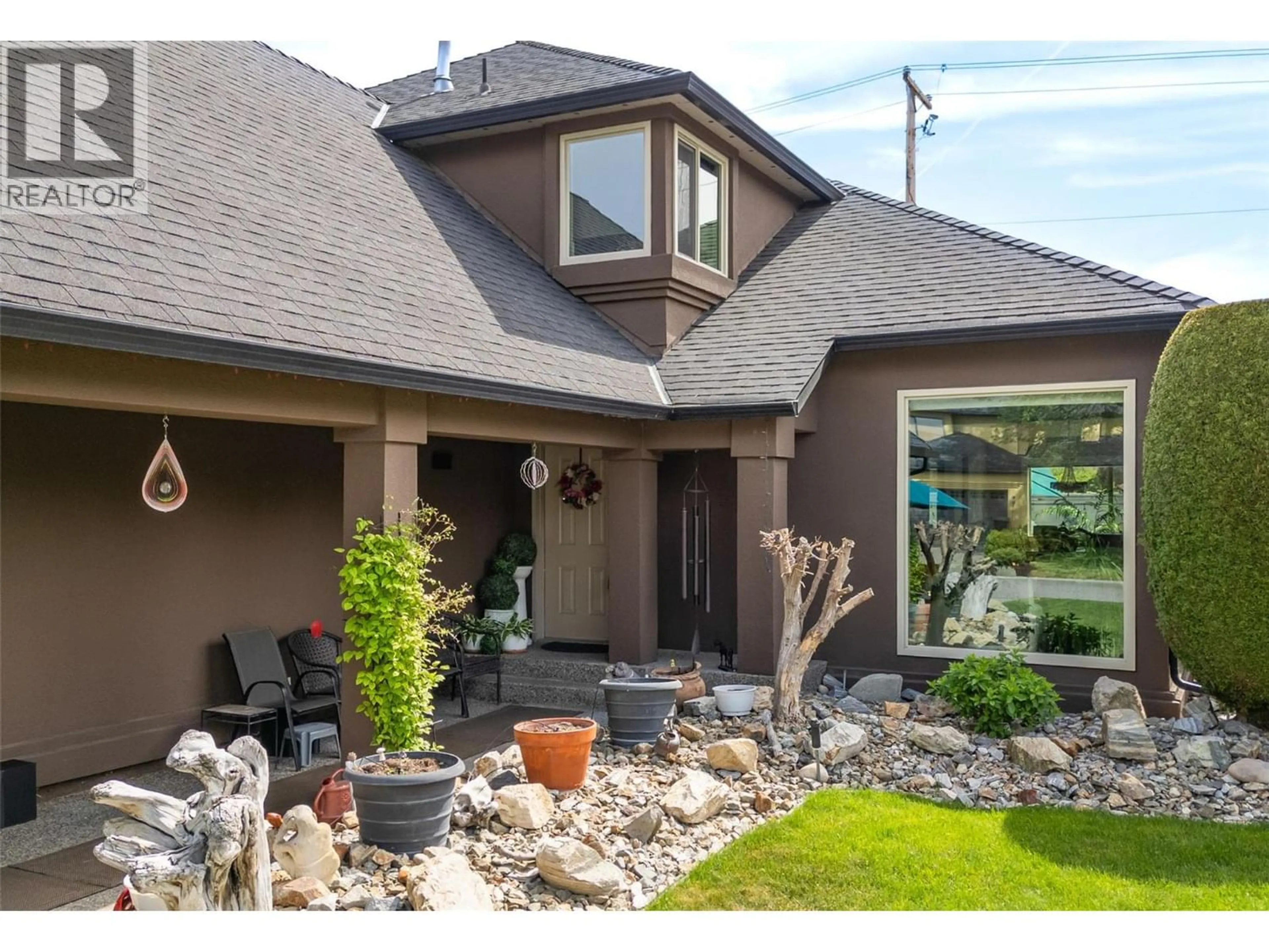 Unknown for 900 MISSION SPRINGS CRESCENT, Kelowna British Columbia V1W3L9