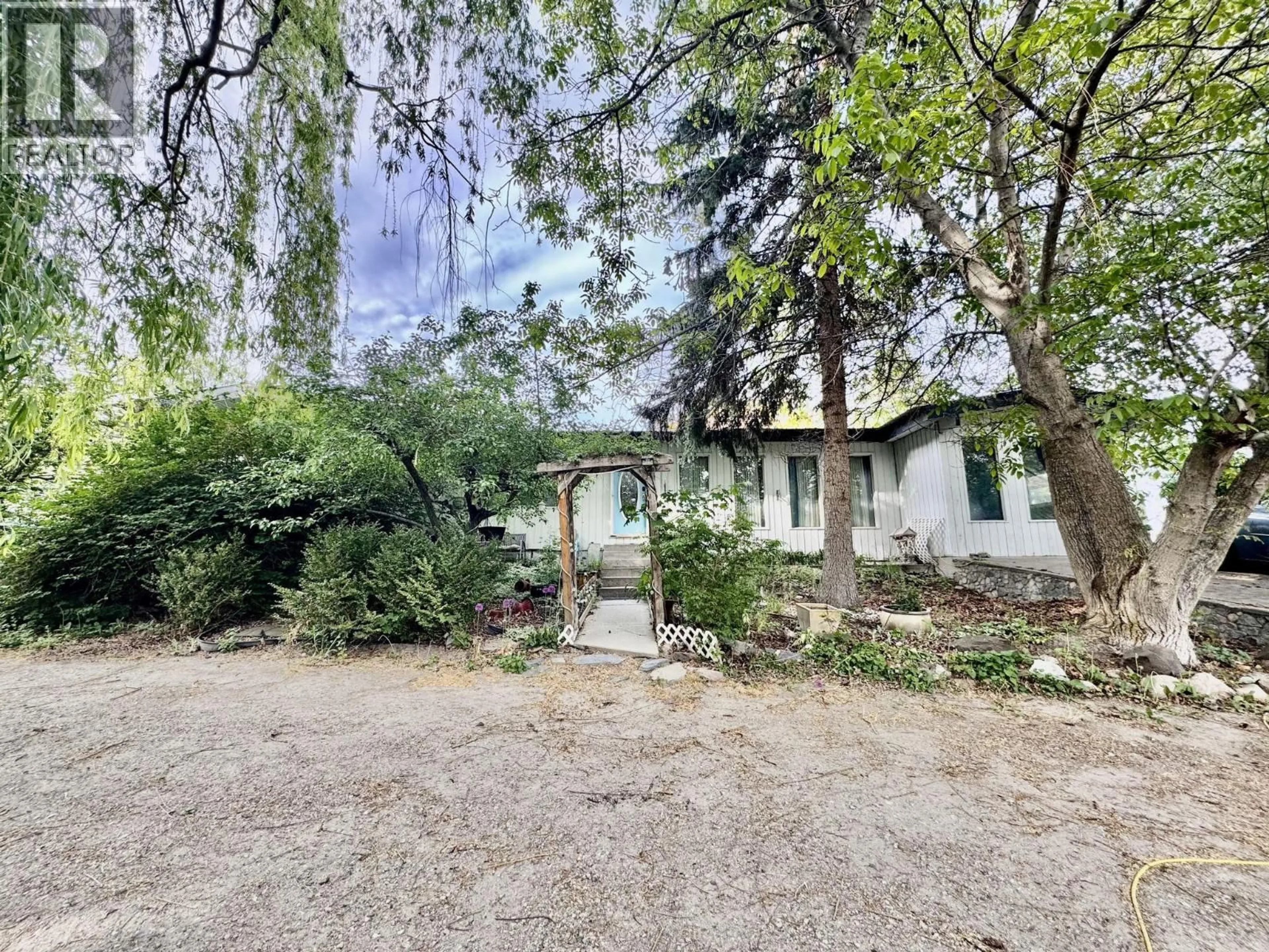 Unknown for 4976 NASH STREET, Peachland British Columbia V0H1X8