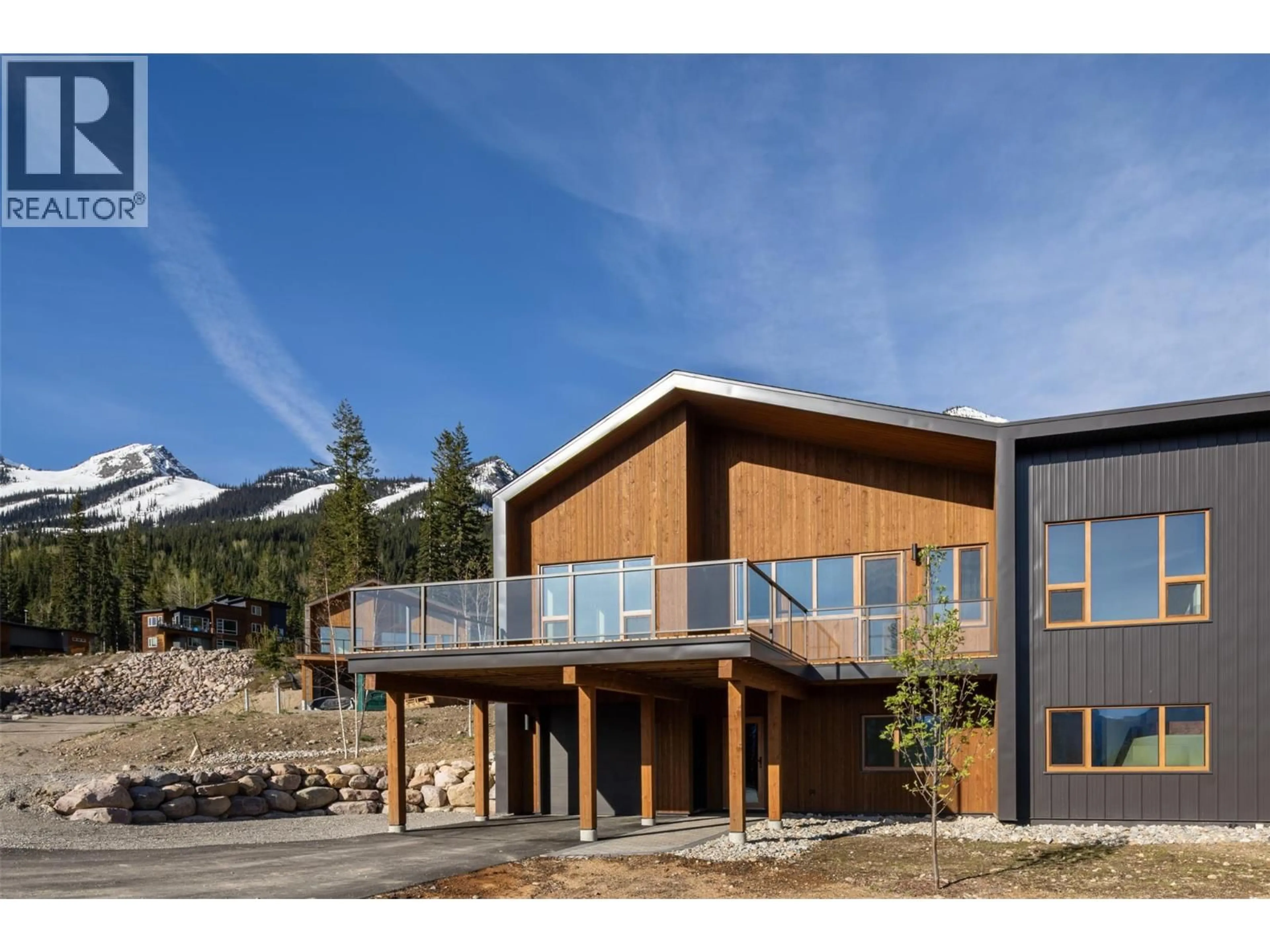 Home with vinyl exterior material, mountain view for 1654 HOWSE PASS OTHER, Golden British Columbia V0A1H0