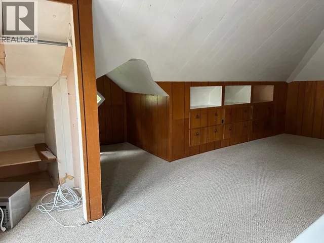 815 BAKER STREET, Nelson 4