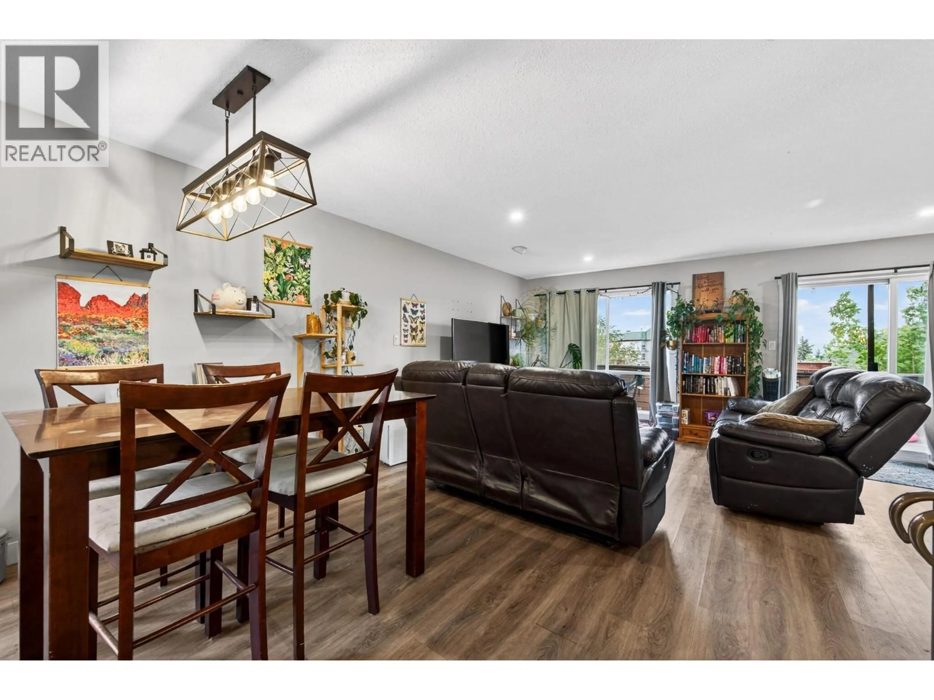 Unknown for 9 - 250 PEMBERTON TERRACE, Kamloops British Columbia V2C6A9