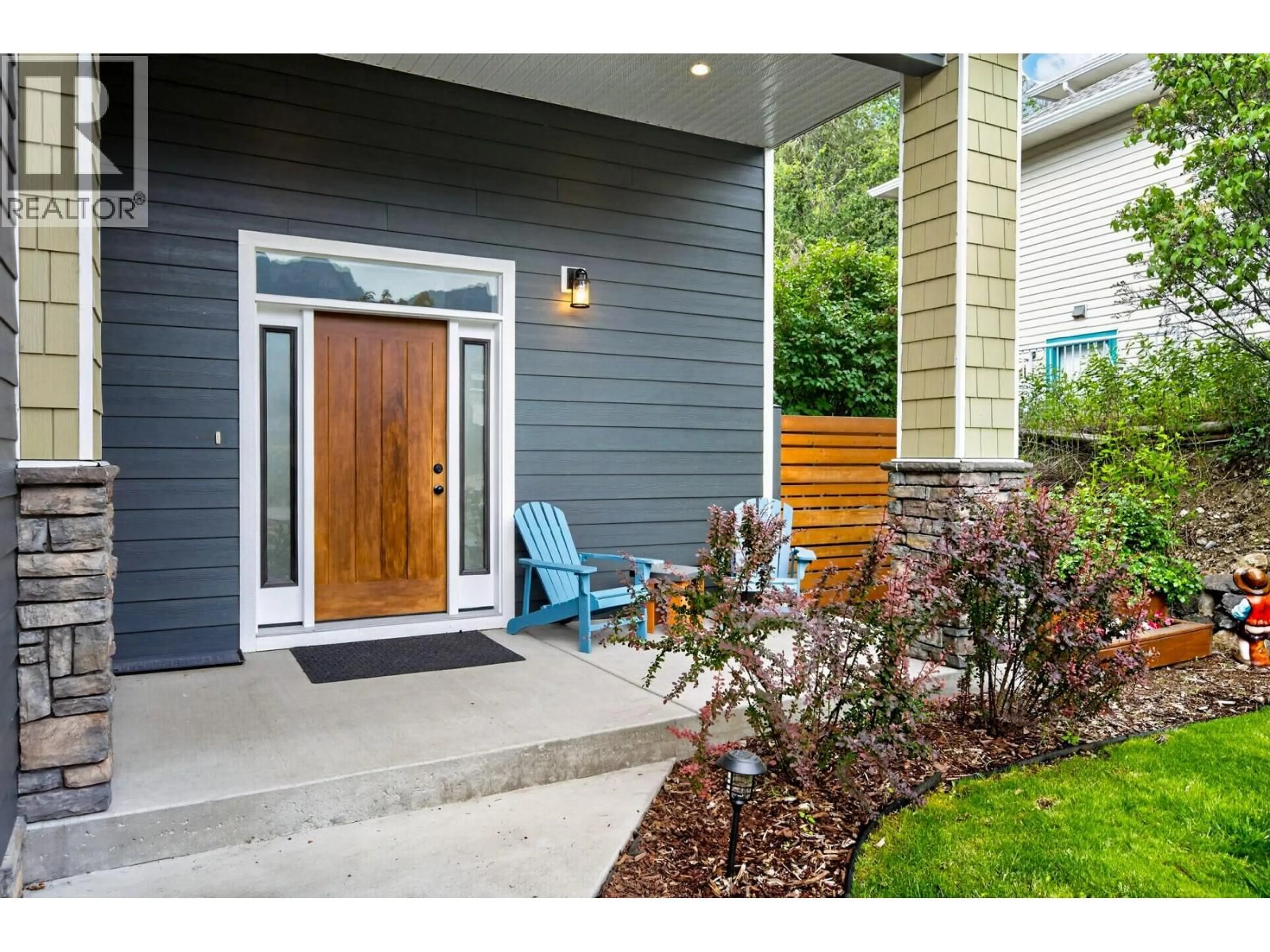 Unknown for 882 EAGLESON CRESCENT, Lillooet British Columbia V0K1V0