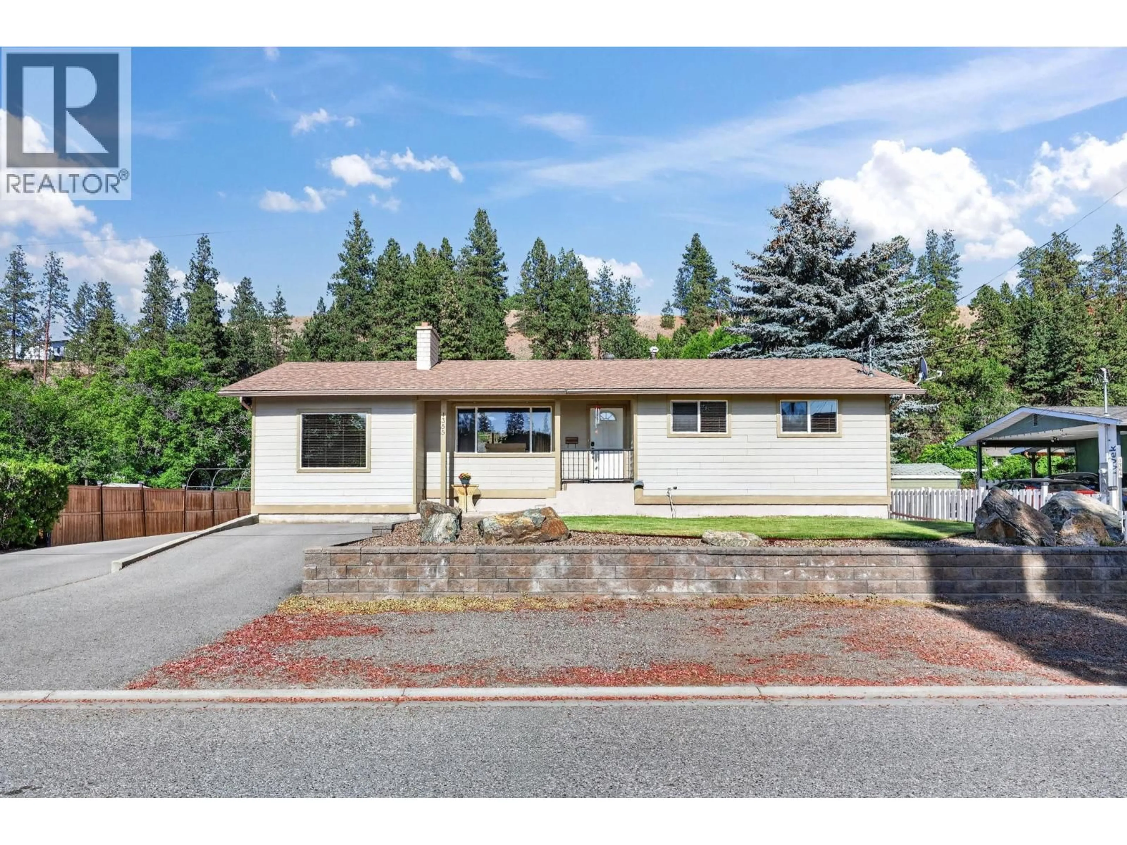 Unknown for 1355 PASADENA ROAD, Kelowna British Columbia V1X4P7