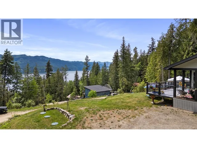 7551 KLONDIKE TRAIL, Anglemont 3