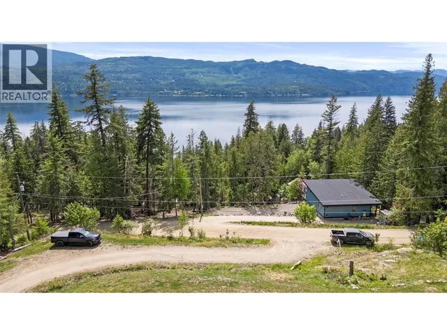 7551 KLONDIKE TRAIL, Anglemont 4