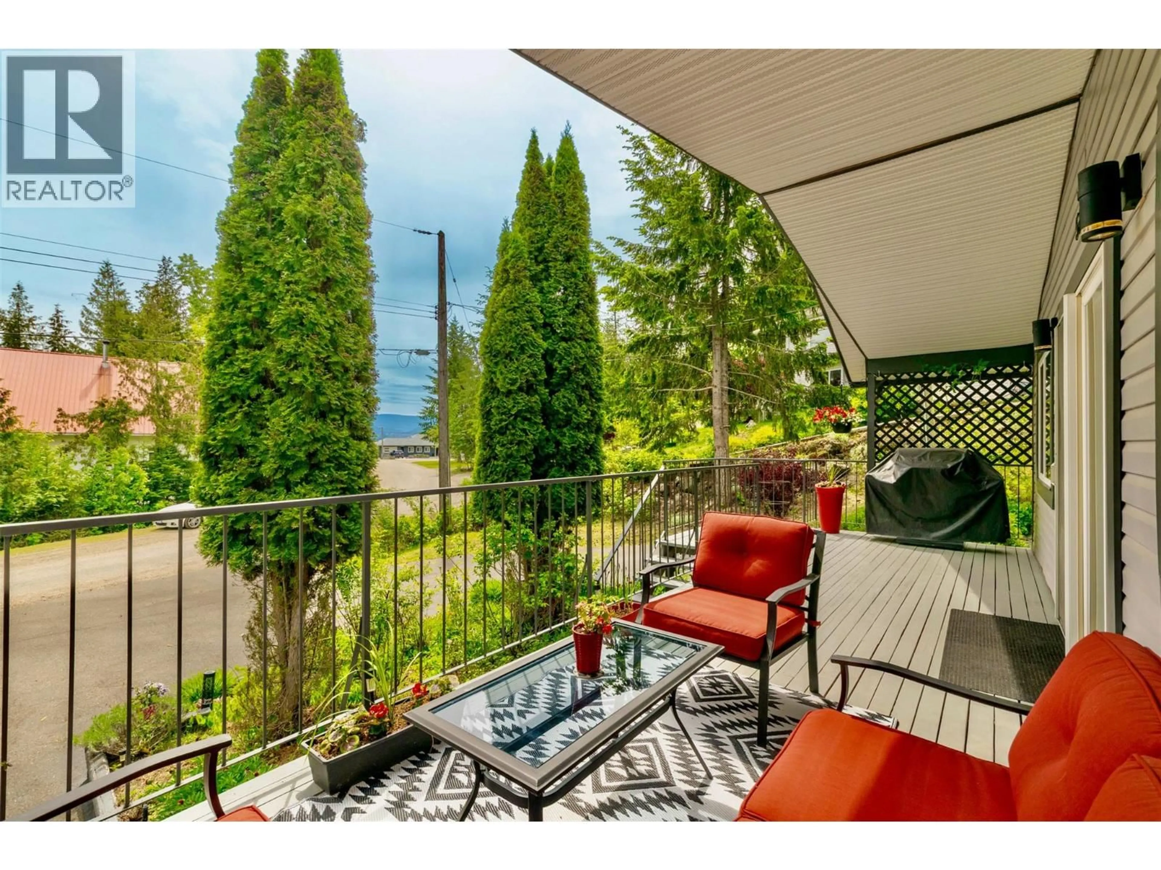 Patio, water/lake/river/ocean view for 5147 TALLINGTON DRIVE, Celista British Columbia V0E1M6