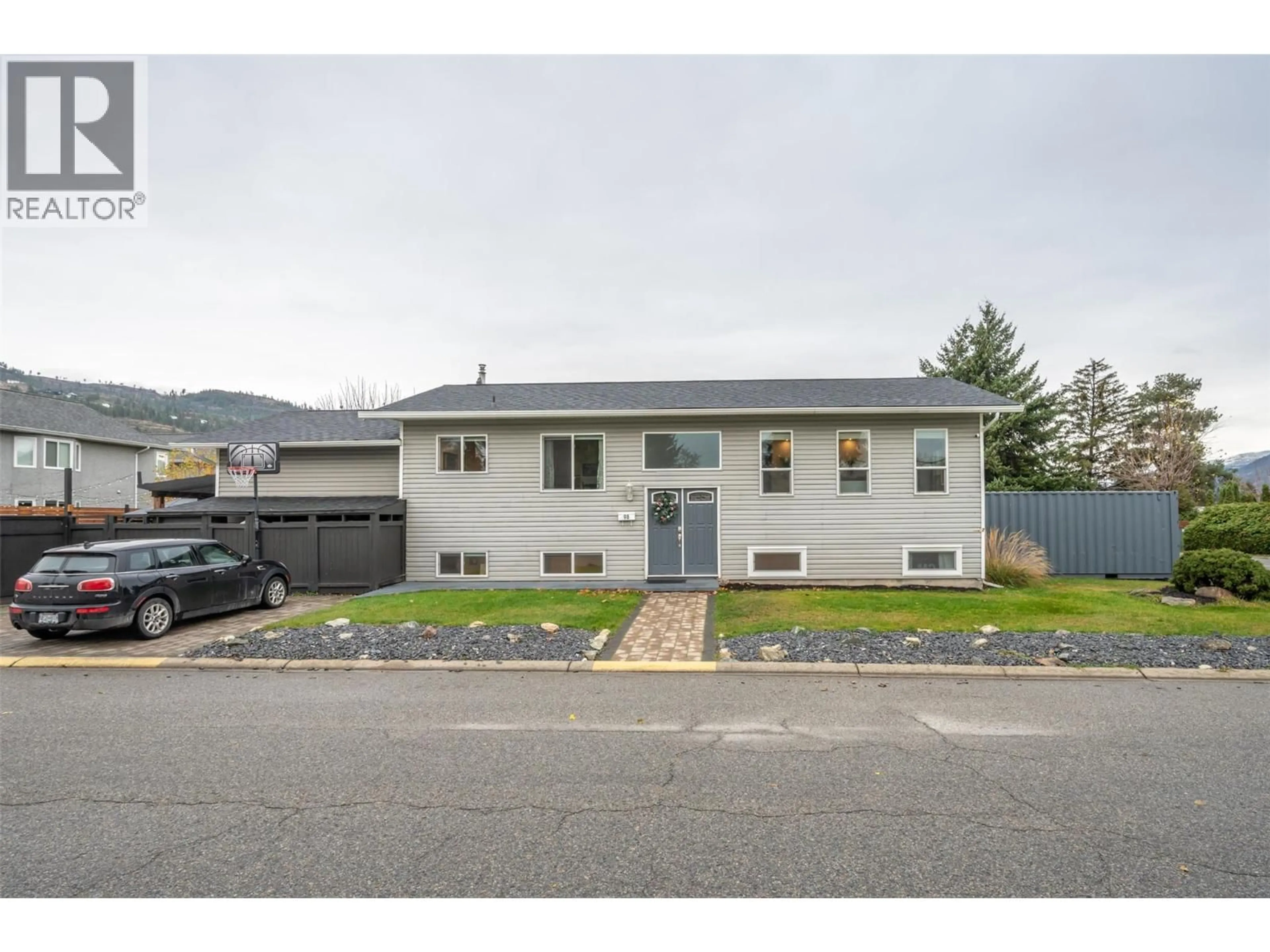 Unknown for 98 DAUPHIN AVENUE, Penticton British Columbia V2A6V8