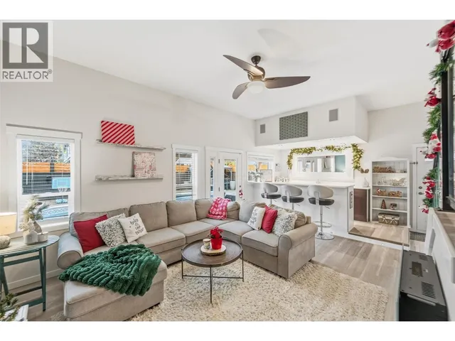 98 DAUPHIN AVENUE, Penticton 5