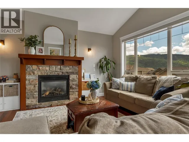 1449 RED MOUNTAIN PLACE, Vernon 5