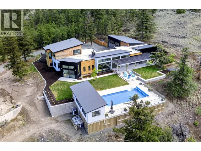 879 DEER DRIVE, Kamloops 2