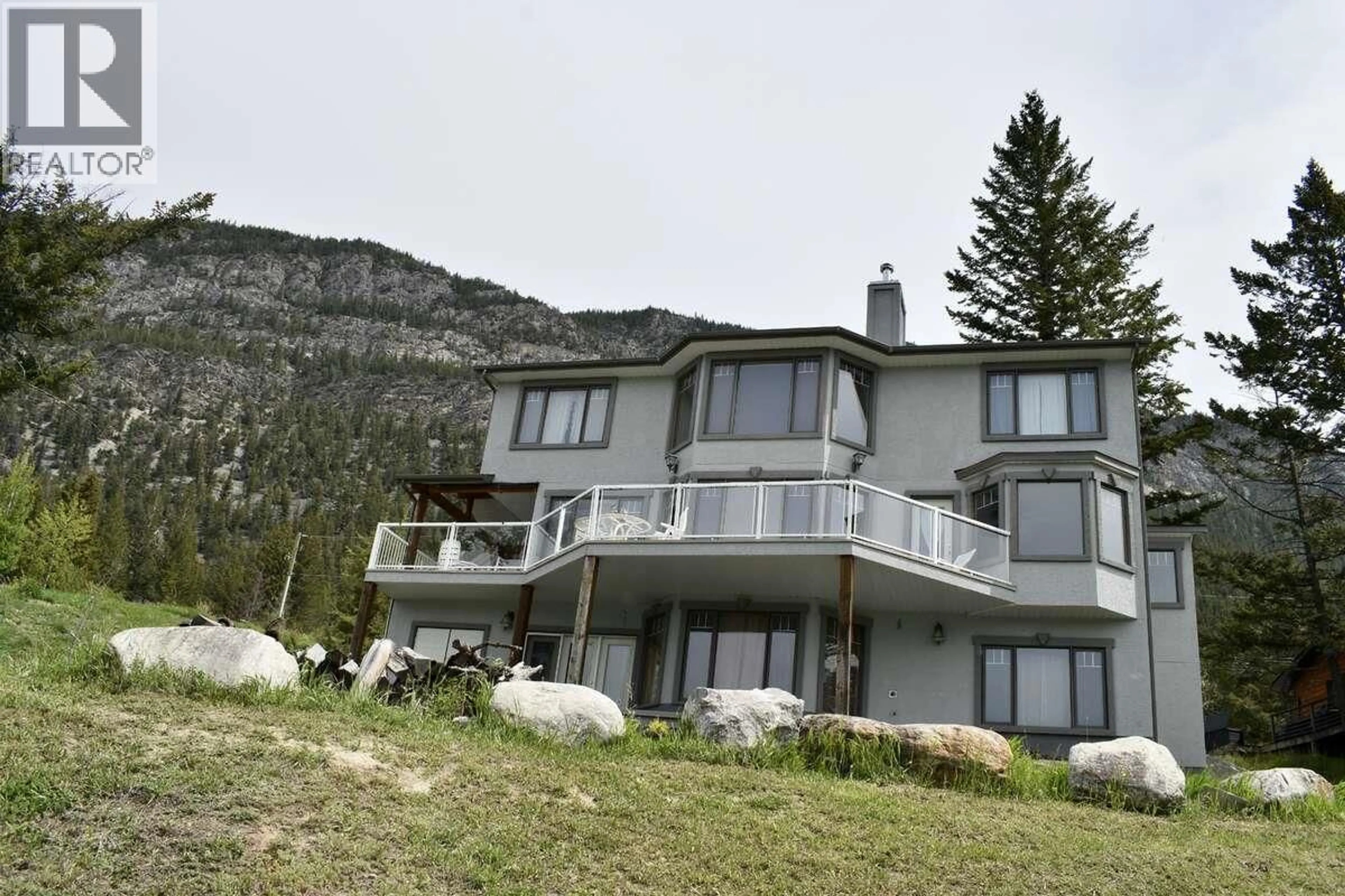 Unknown for 8381 RICHARDSON CRESCENT, Canal Flats British Columbia V0B1B0