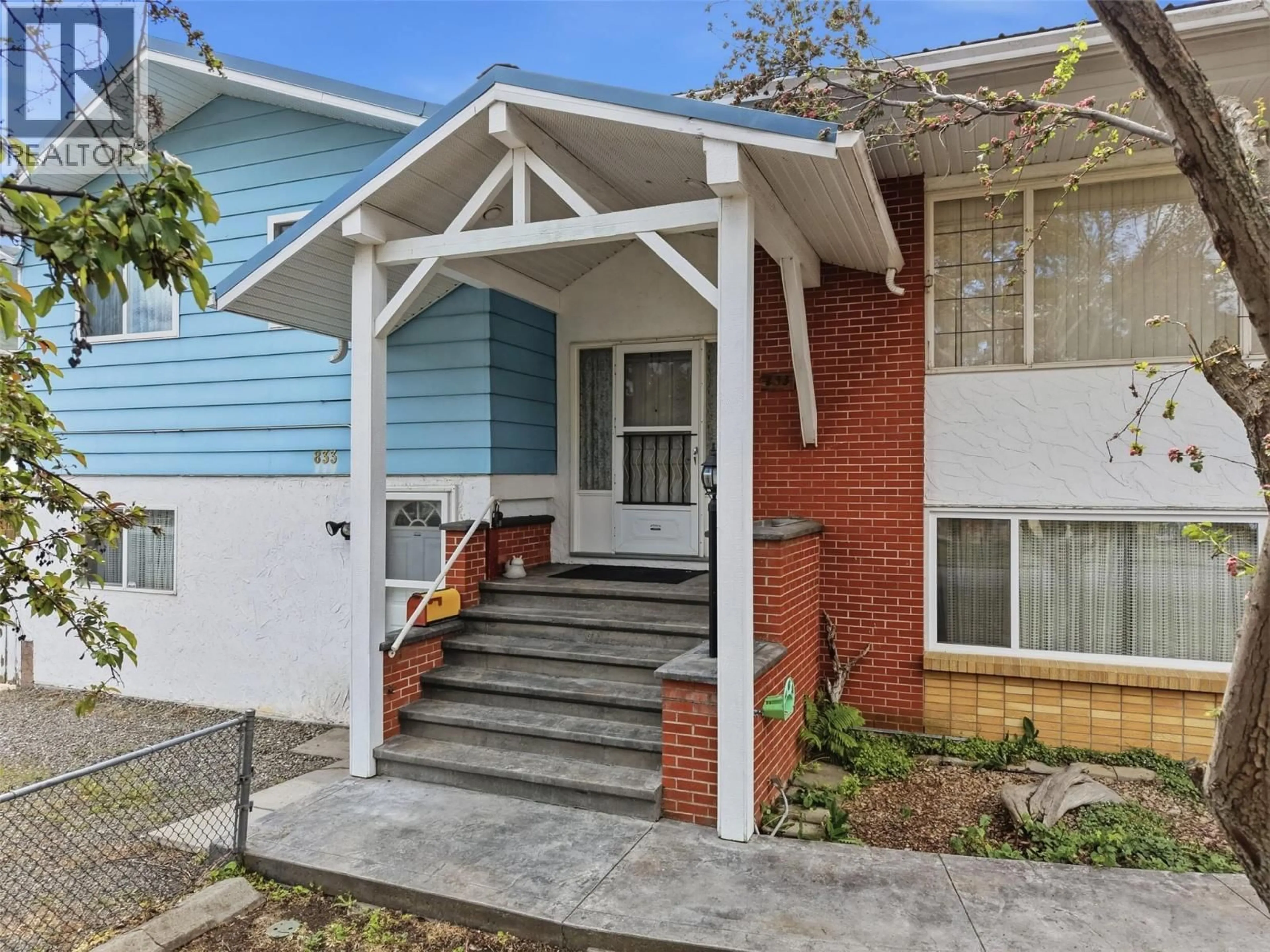 Unknown for 833 MCARTHUR DRIVE, Kamloops British Columbia V2B7H4