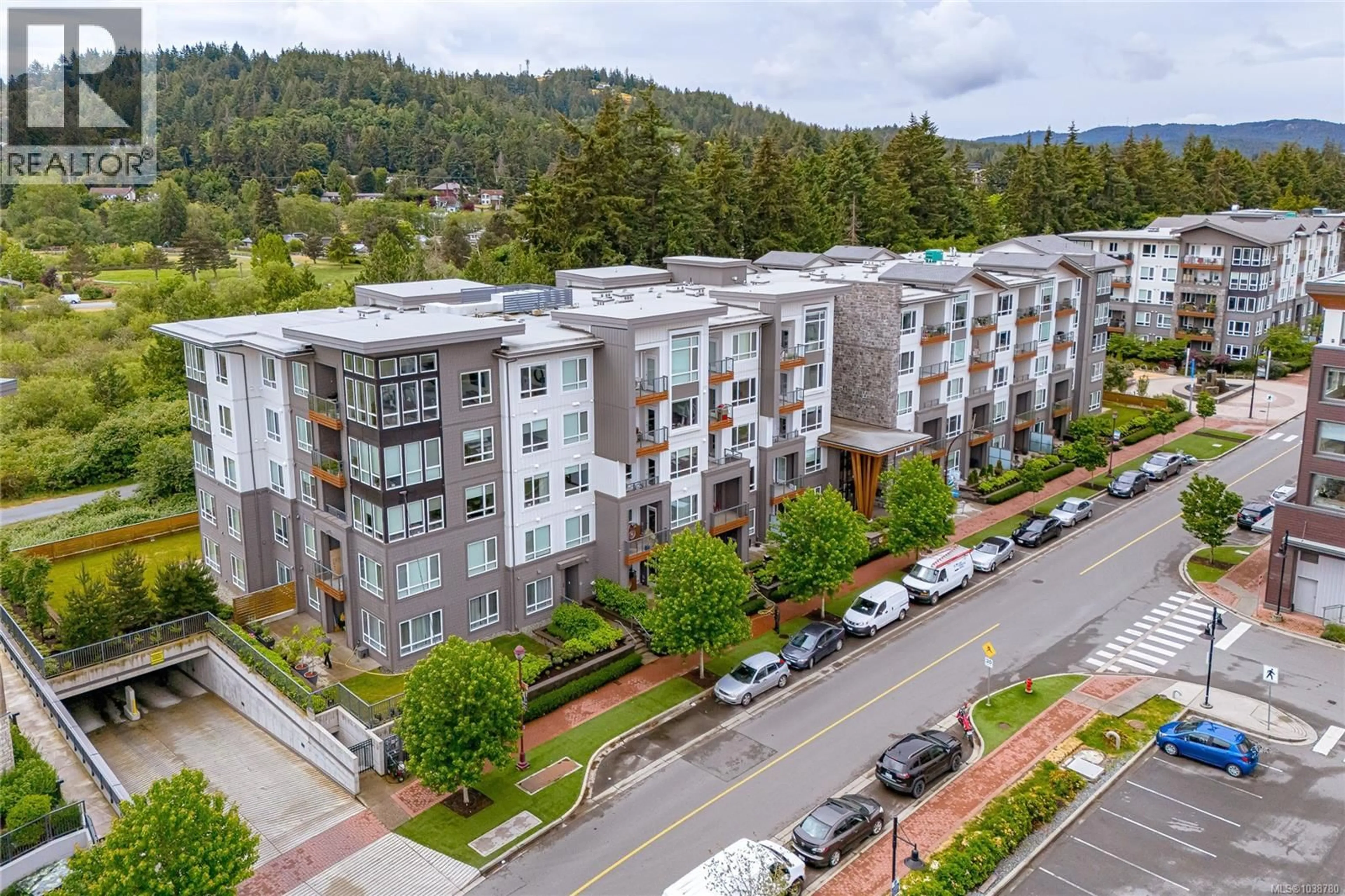 A pic from outside/outdoor area/front of a property/back of a property/a pic from drone, unknown for 508 - 940 REUNION AVENUE, Langford British Columbia V9B0W6