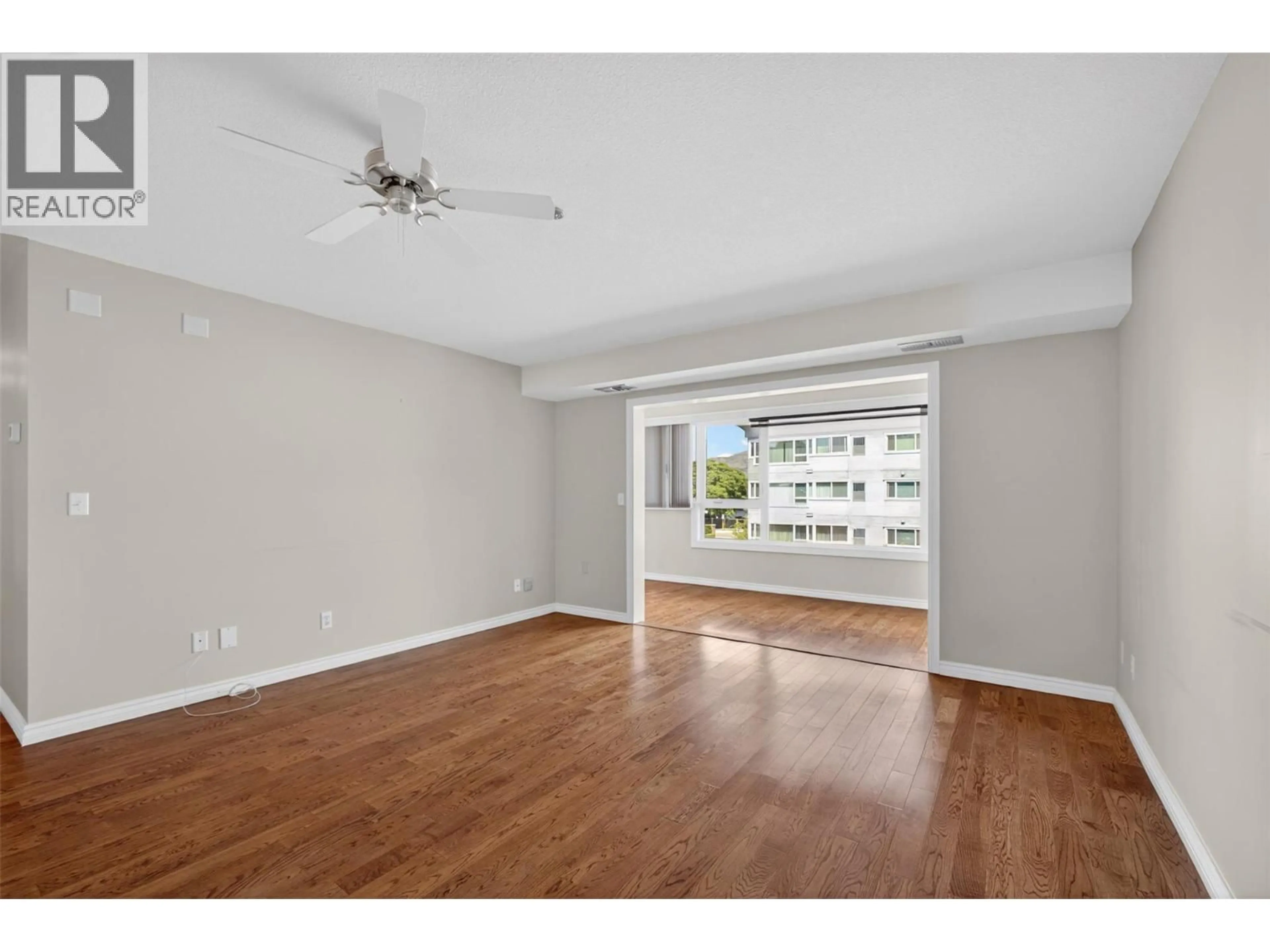 A pic of a room for 206 - 1045 SUTHERLAND AVENUE, Kelowna British Columbia V1Y5Y1