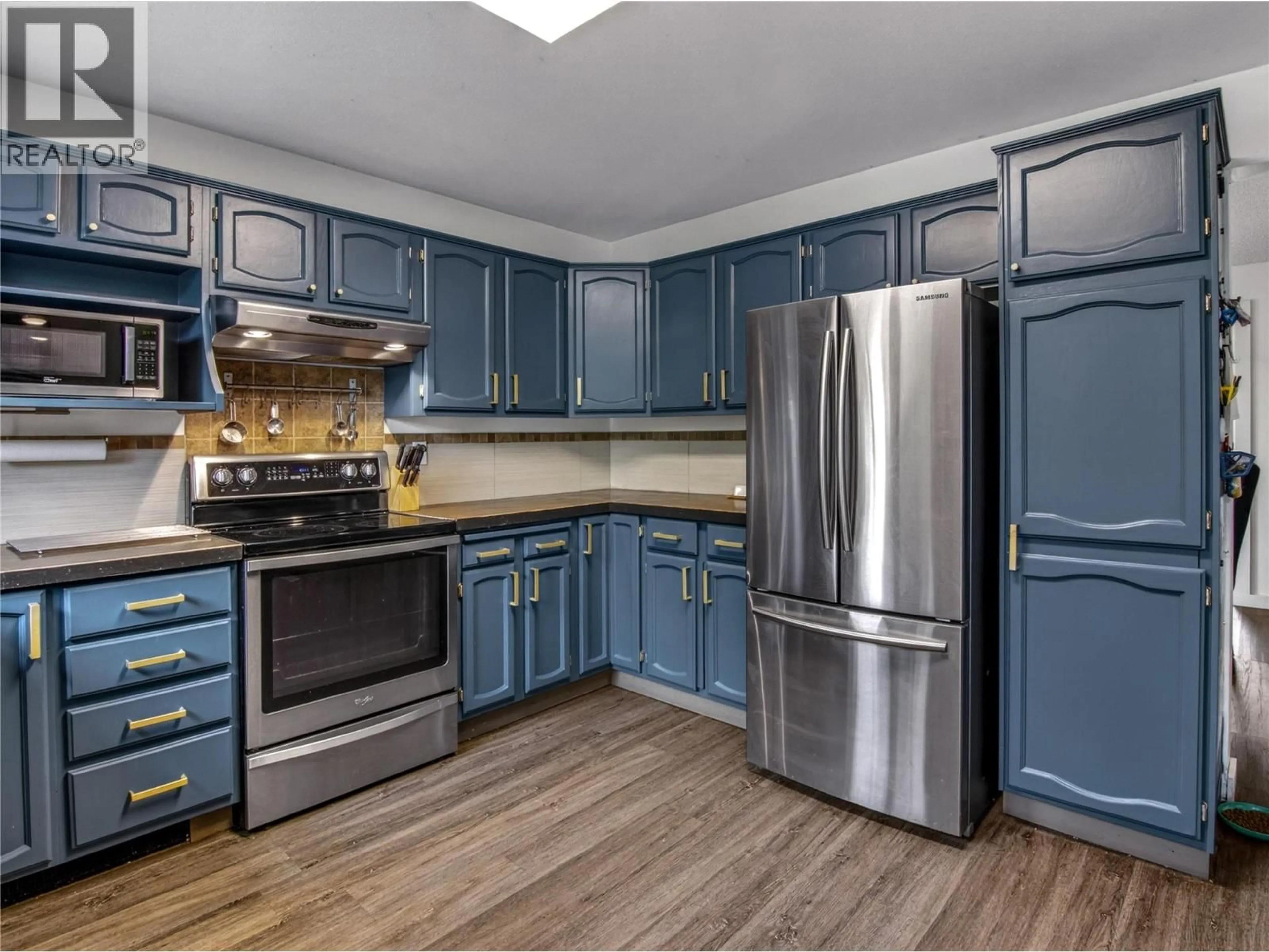 Open concept kitchen, unknown for 271 MIDDLE BENCH ROAD SOUTH, Penticton British Columbia V2A8S8