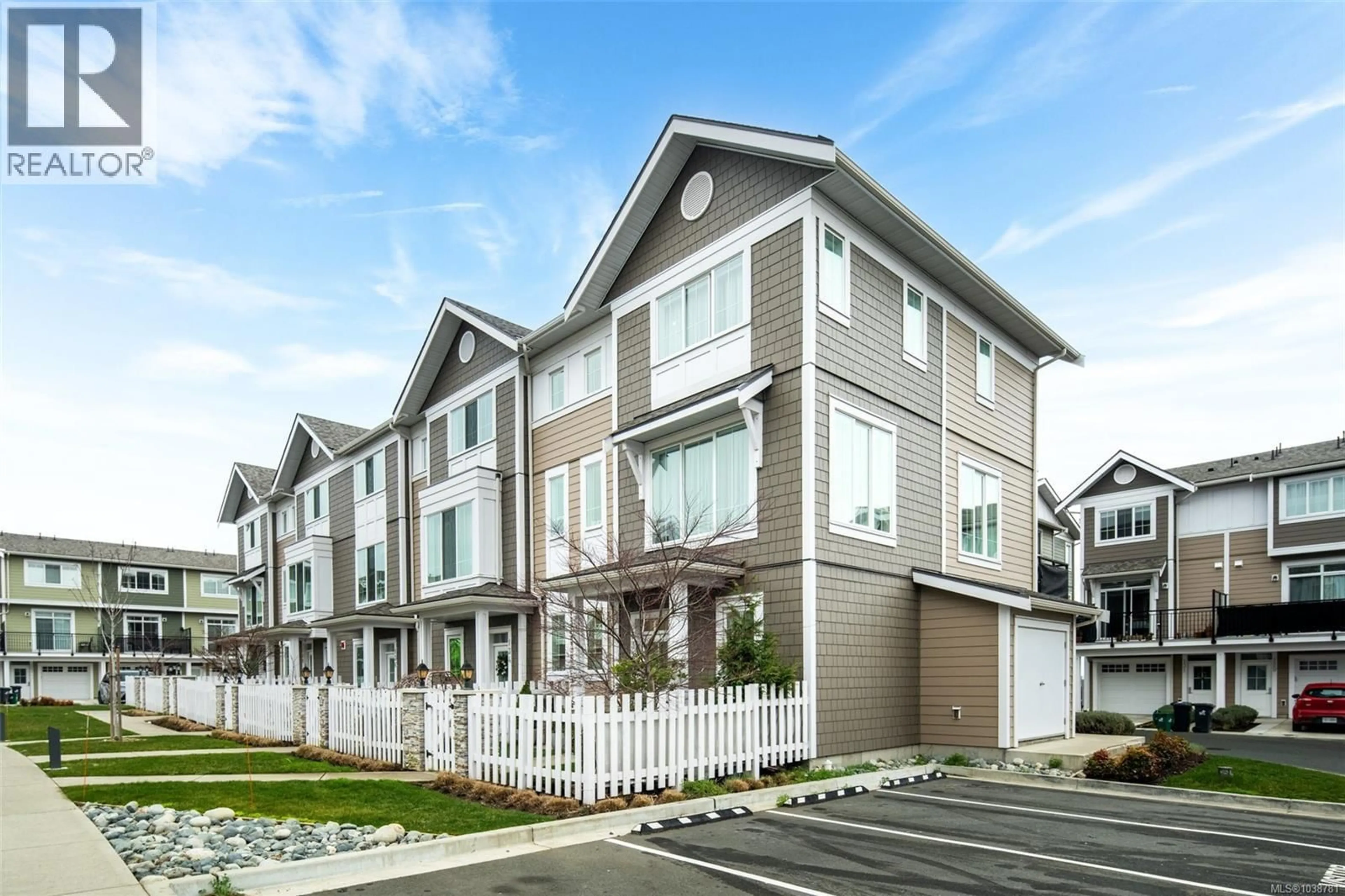 Home with vinyl exterior material, street for 132 - 3501 DUNLIN STREET, Colwood British Columbia V9C0P7