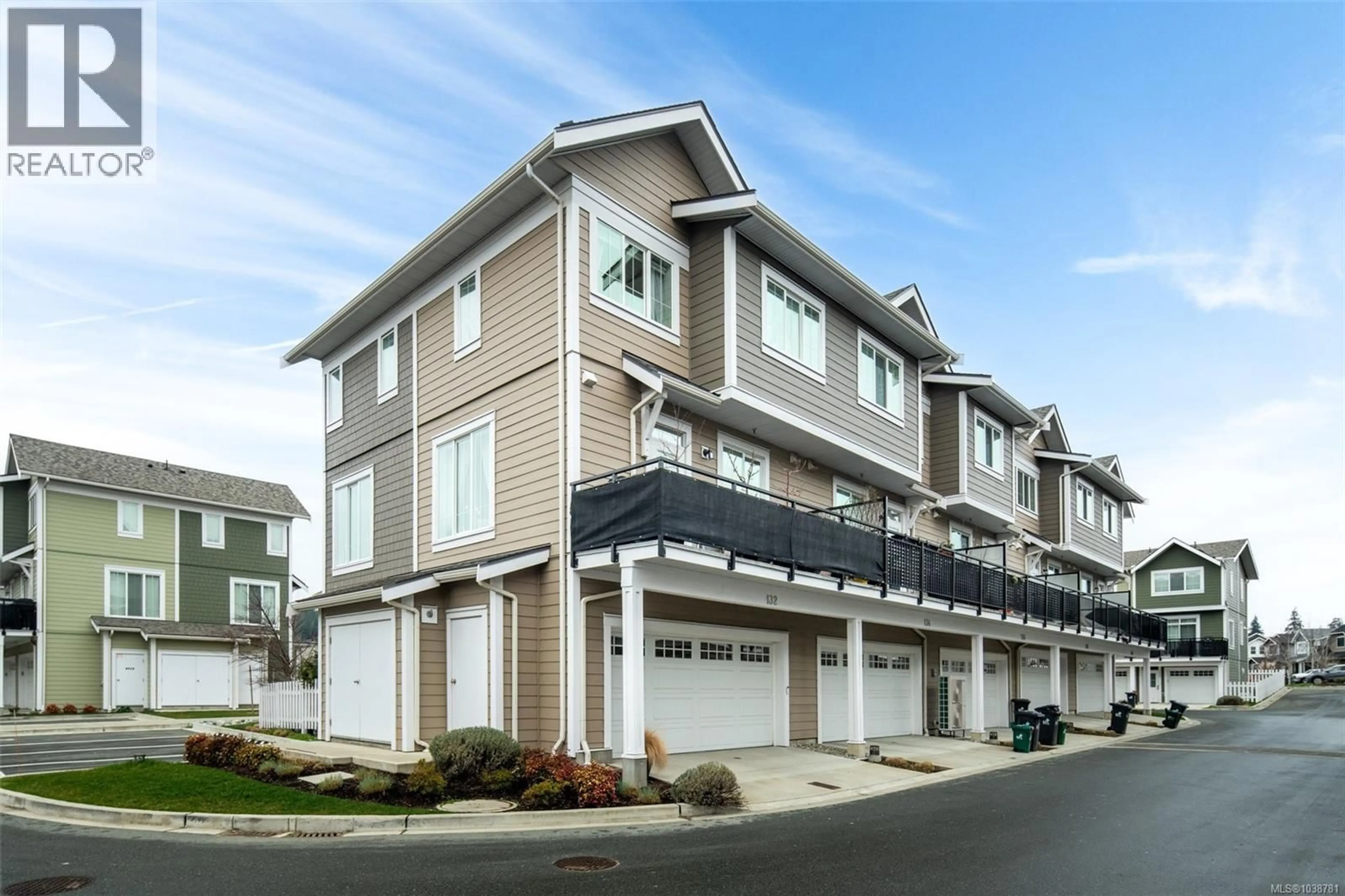 Home with vinyl exterior material, street for 132 - 3501 DUNLIN STREET, Colwood British Columbia V9C0P7