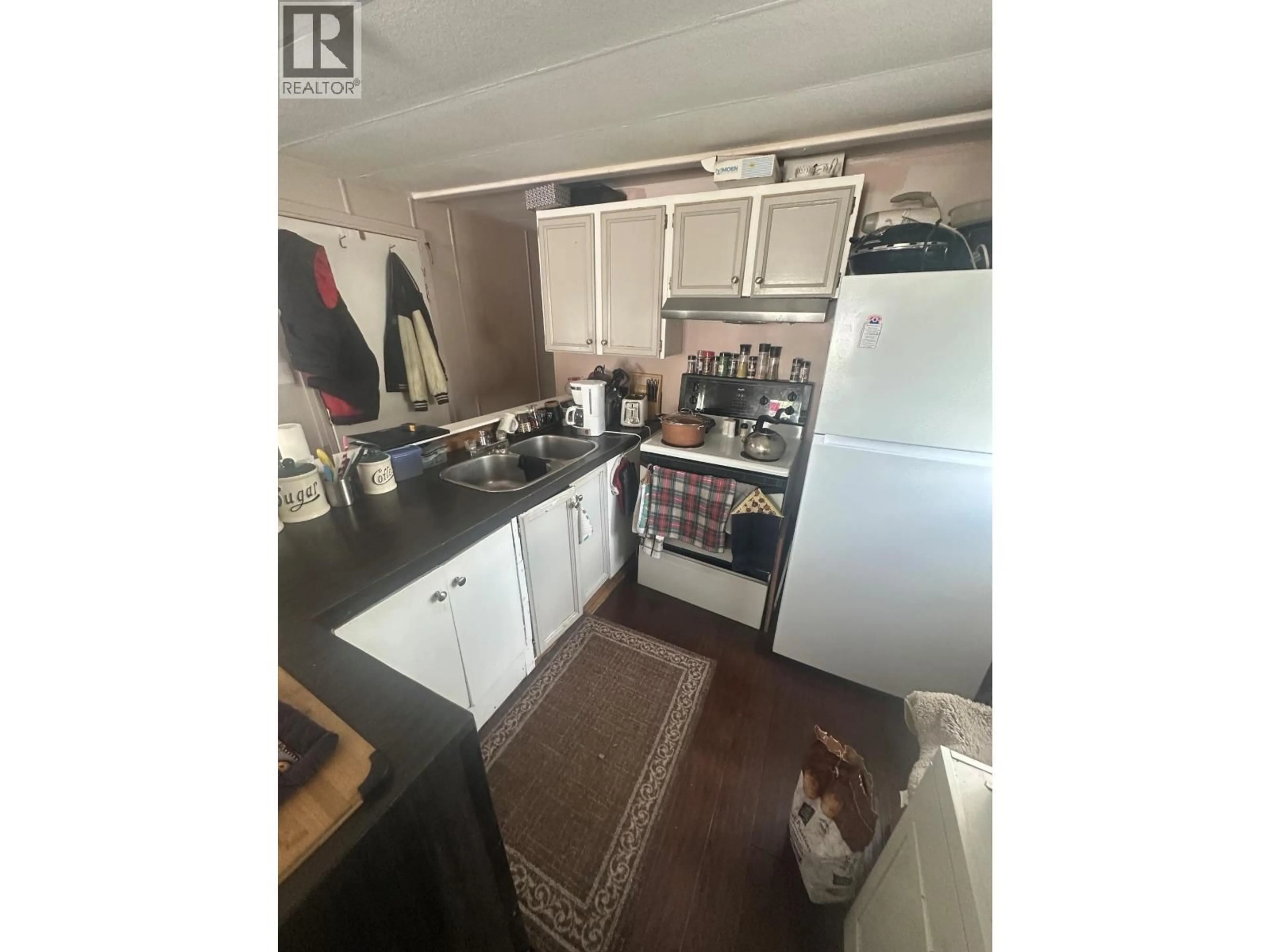 Unknown for 5229 44 STREET SOUTHEAST, Chetwynd British Columbia V0C1J0