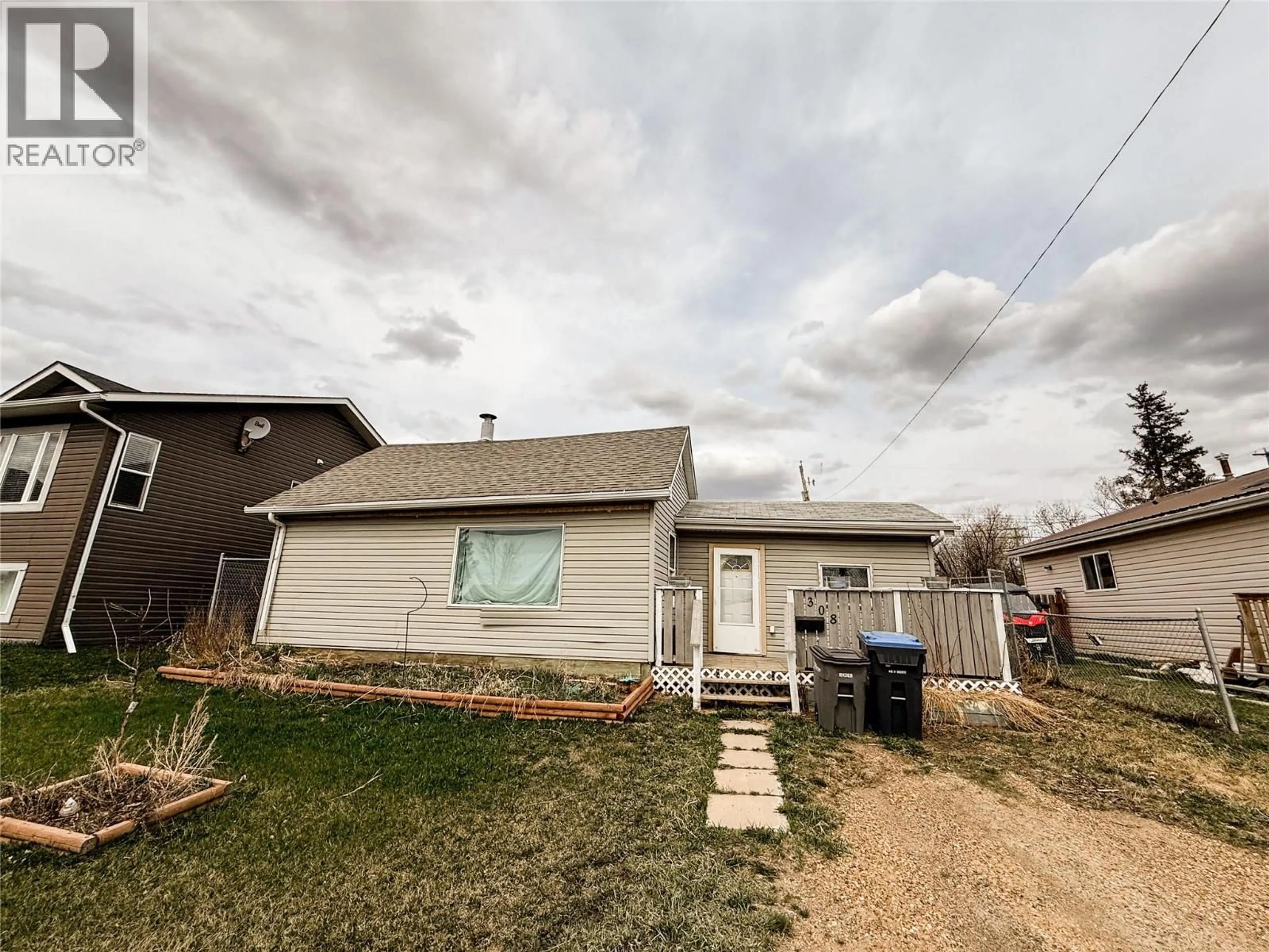 Unknown for 308 100A AVENUE, Dawson Creek British Columbia V1G1X4