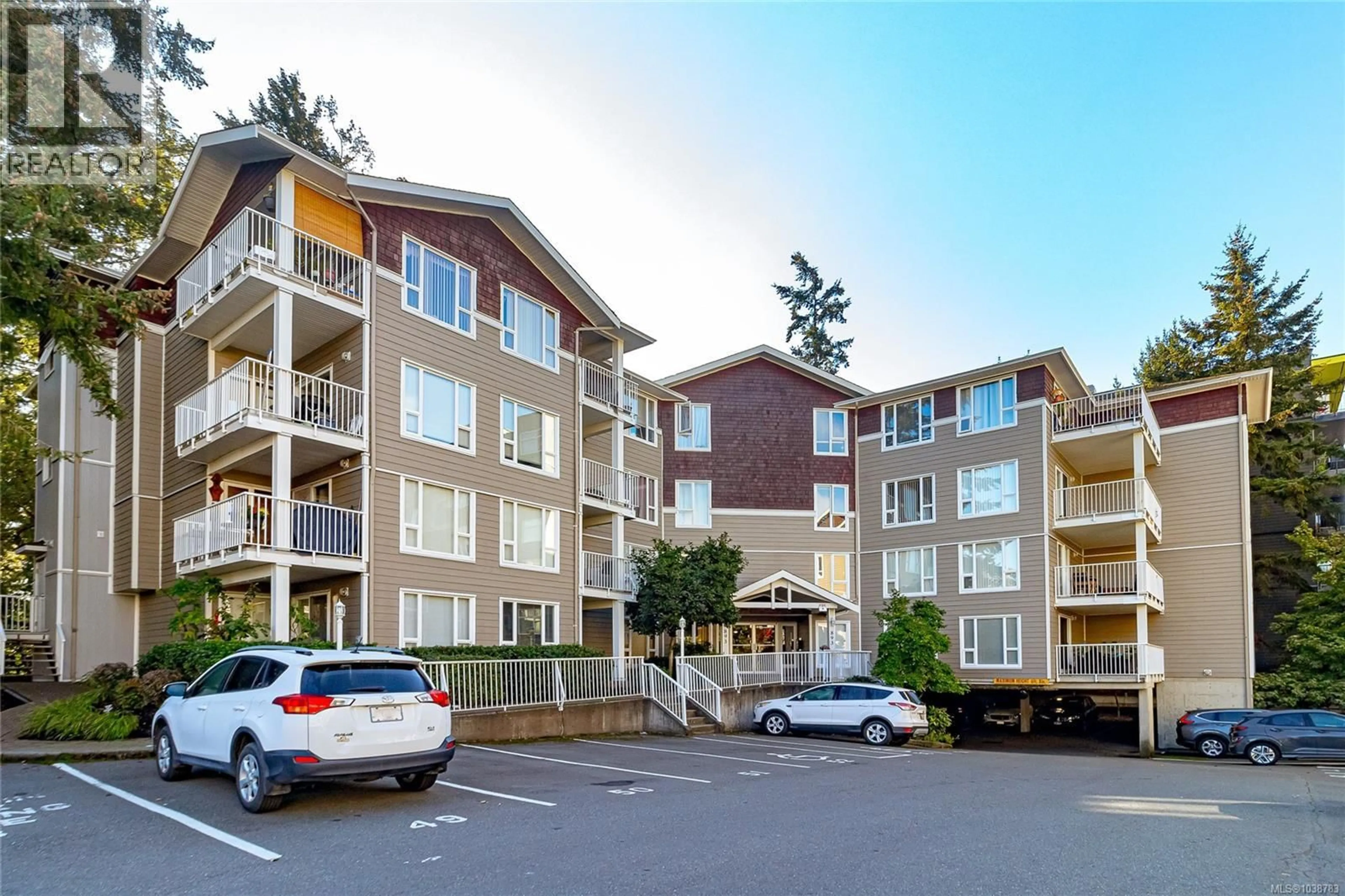 A pic from outside/outdoor area/front of a property/back of a property/a pic from drone, mountain view for 401 - 893 HOCKLEY AVENUE, Langford British Columbia V9B2V8