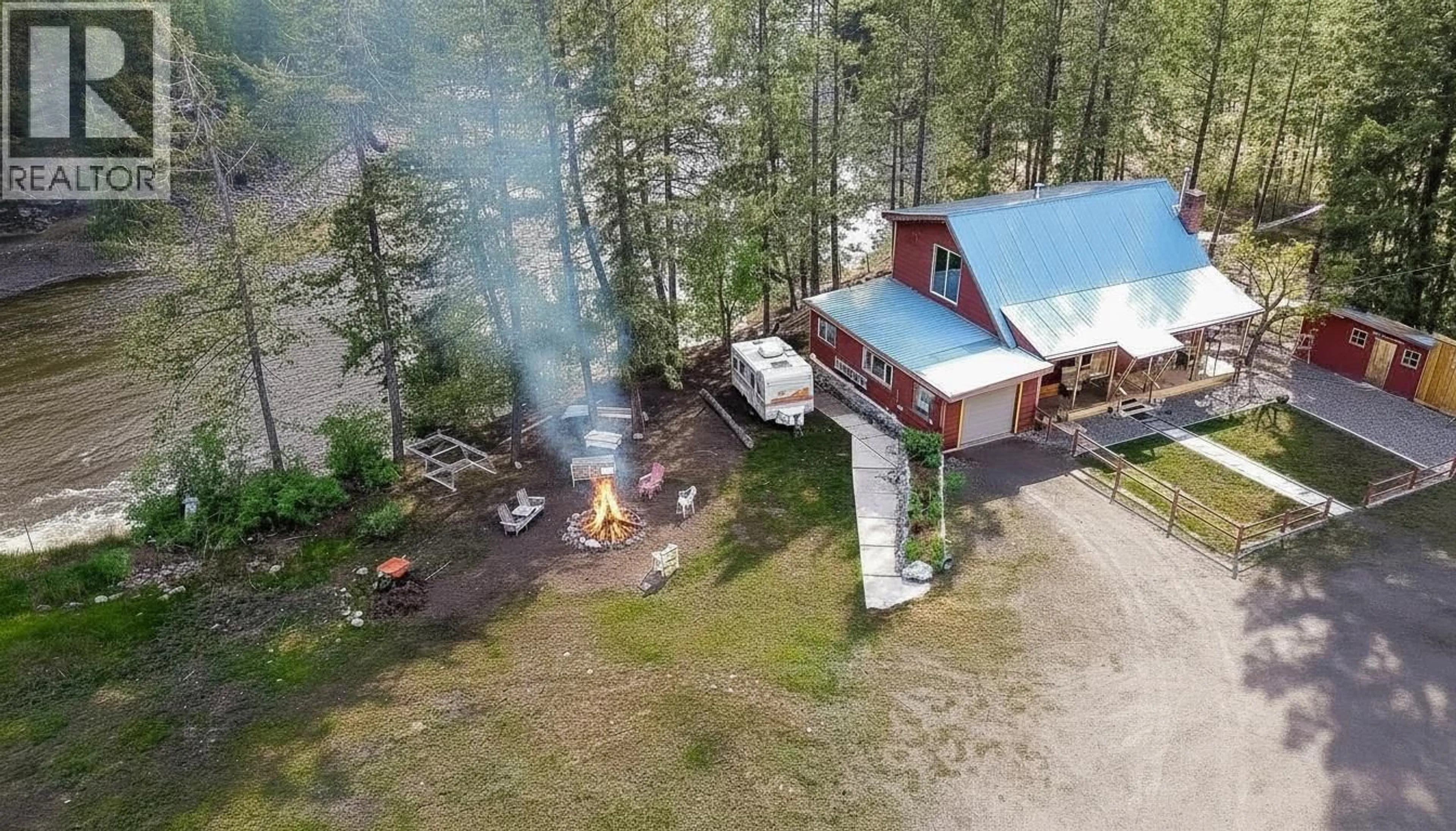 A pic from outside/outdoor area/front of a property/back of a property/a pic from drone, building for 6257 HIGHWAY 3 OTHER, Hedley British Columbia V0X1K0