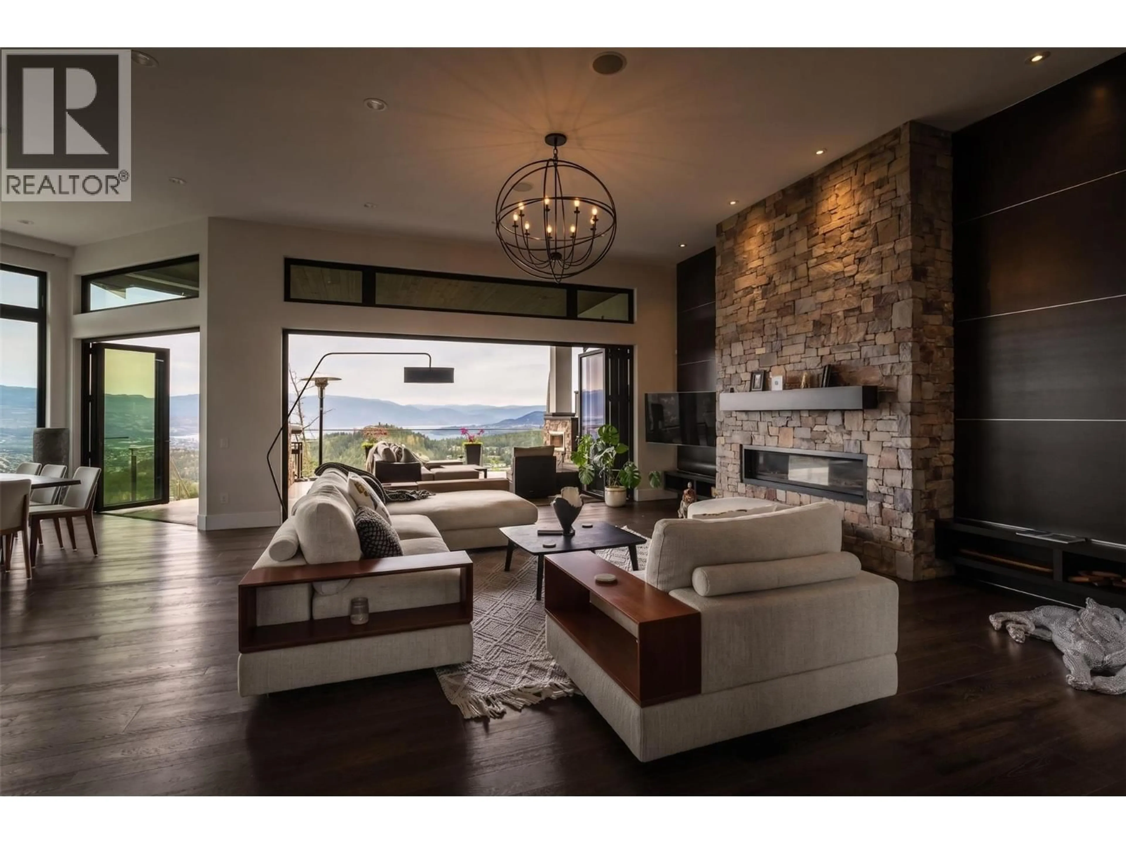Living room with furniture, unknown for 162 SKYLAND DRIVE, Kelowna British Columbia V1V3A1