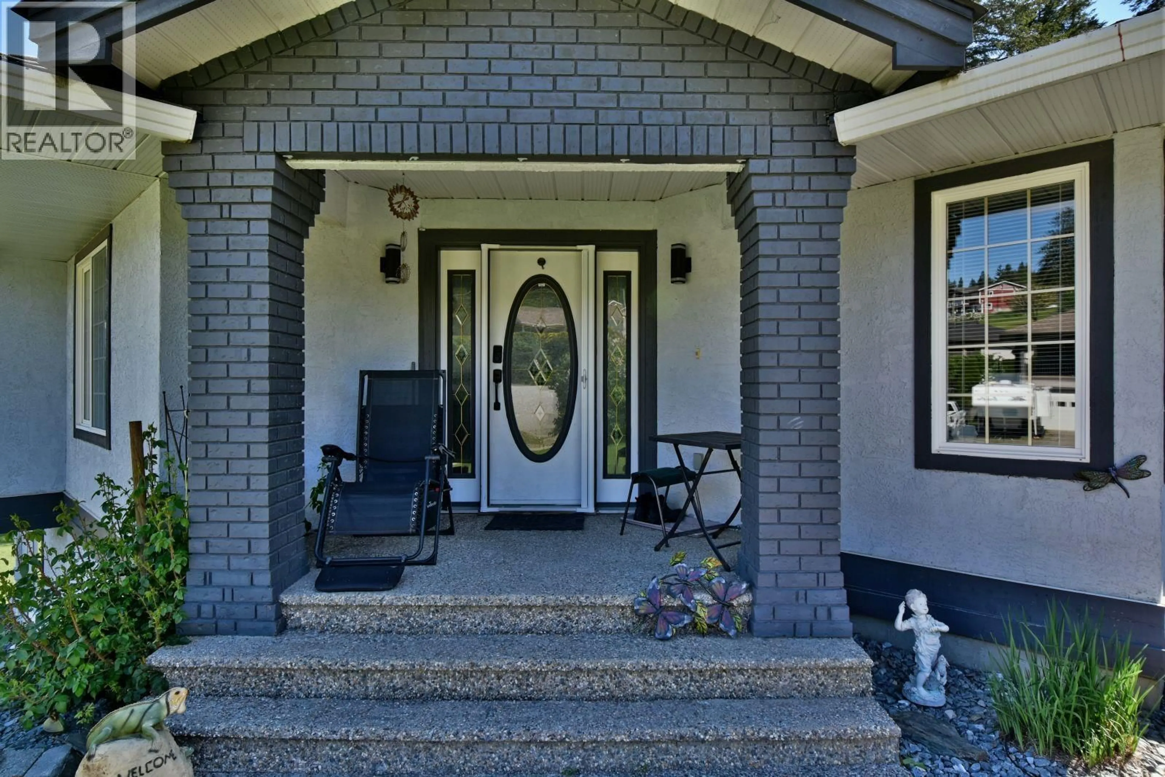 Indoor entryway for 2860 MARINE DRIVE, Blind Bay British Columbia V0E1H1