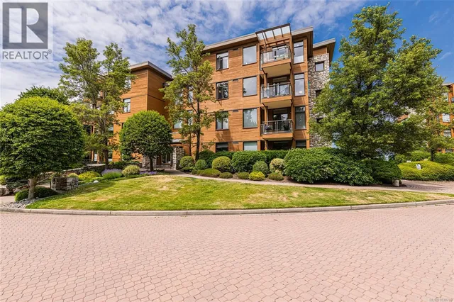 403 - 5327 CORDOVA BAY ROAD, Saanich 3