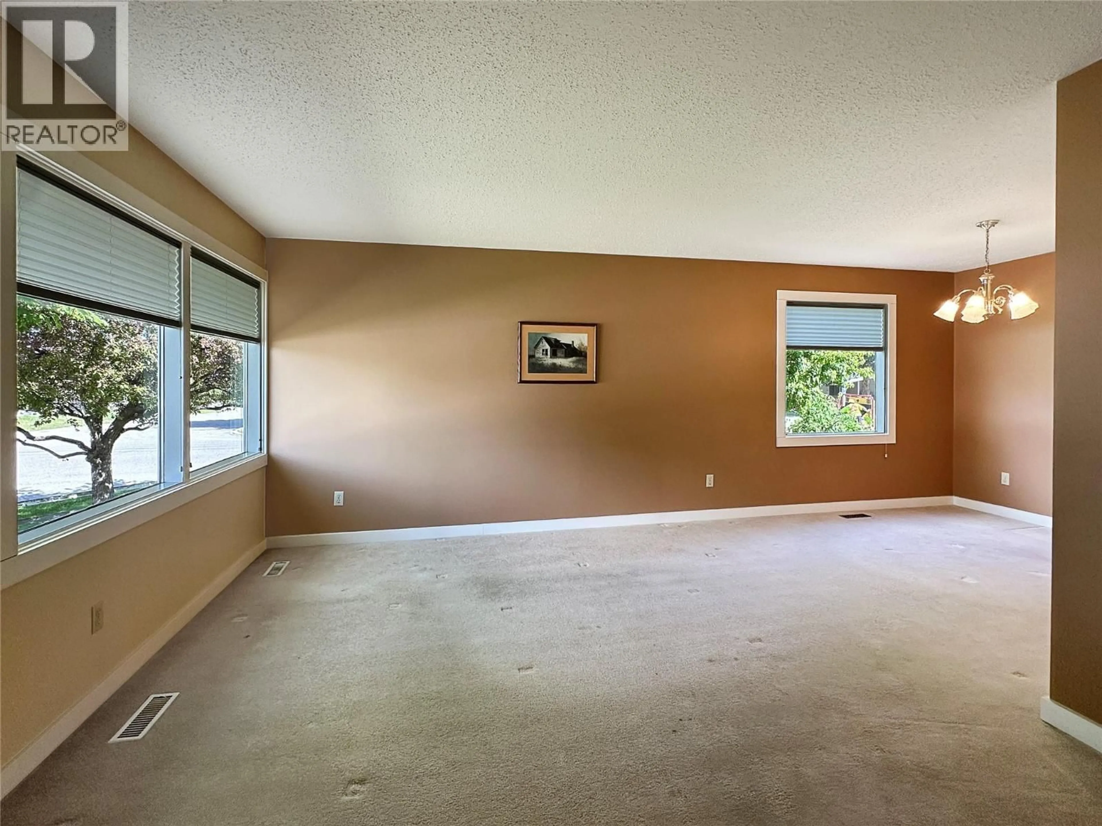 A pic of a room for 2501 3RD STREET SOUTH, Cranbrook British Columbia V1C4W4