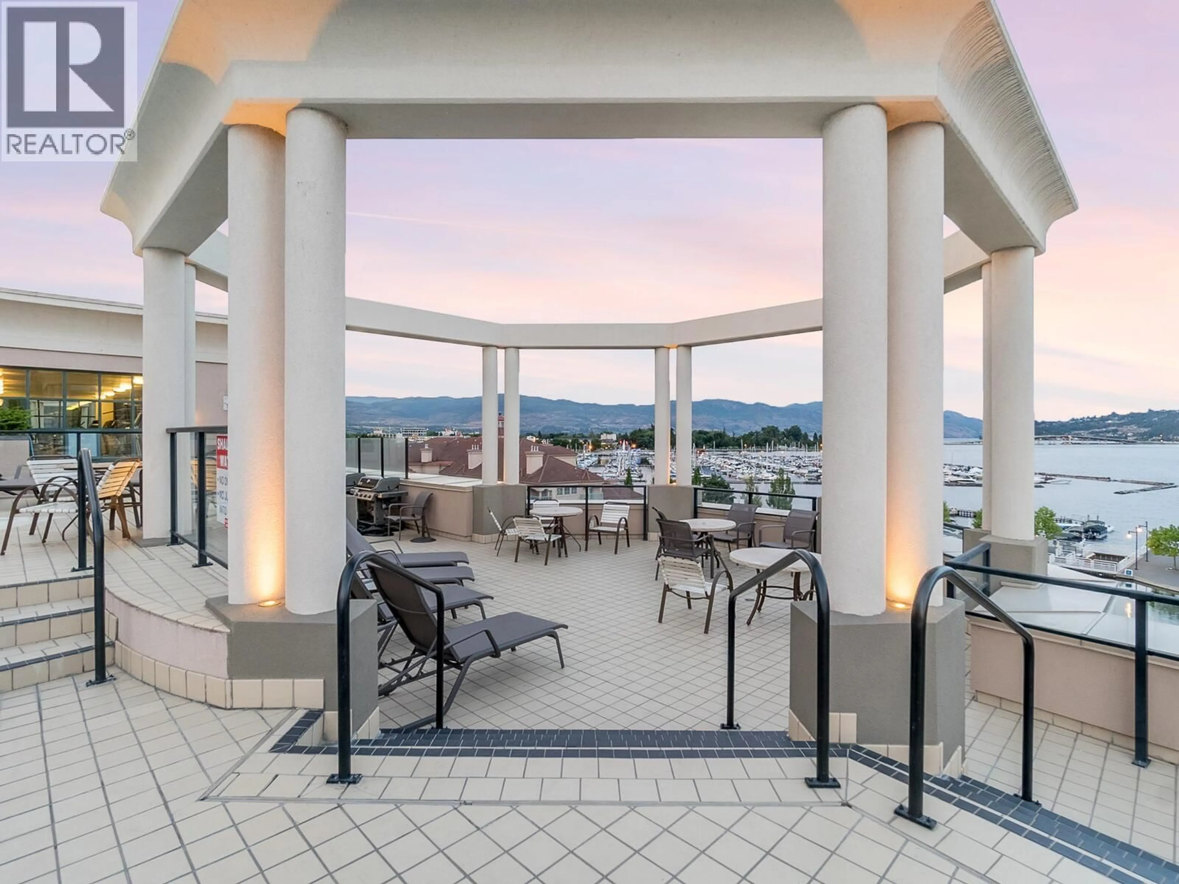 Patio, unknown for 450 - 1288 WATER STREET, Kelowna British Columbia V1Y9P3