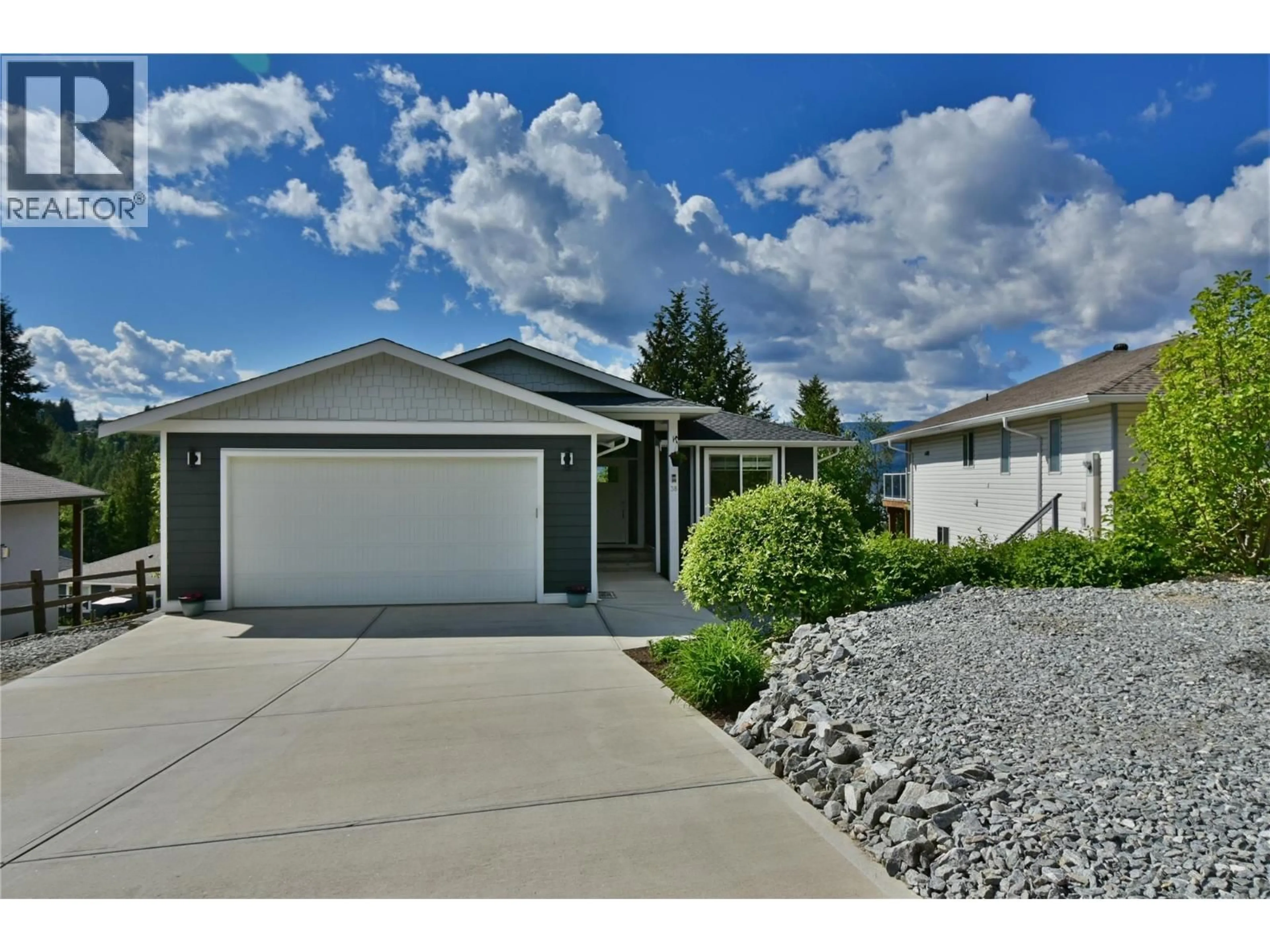 Home with vinyl exterior material, street for 38 - 2592 ALPEN PARADIES ROAD, Blind Bay British Columbia V0E1H1