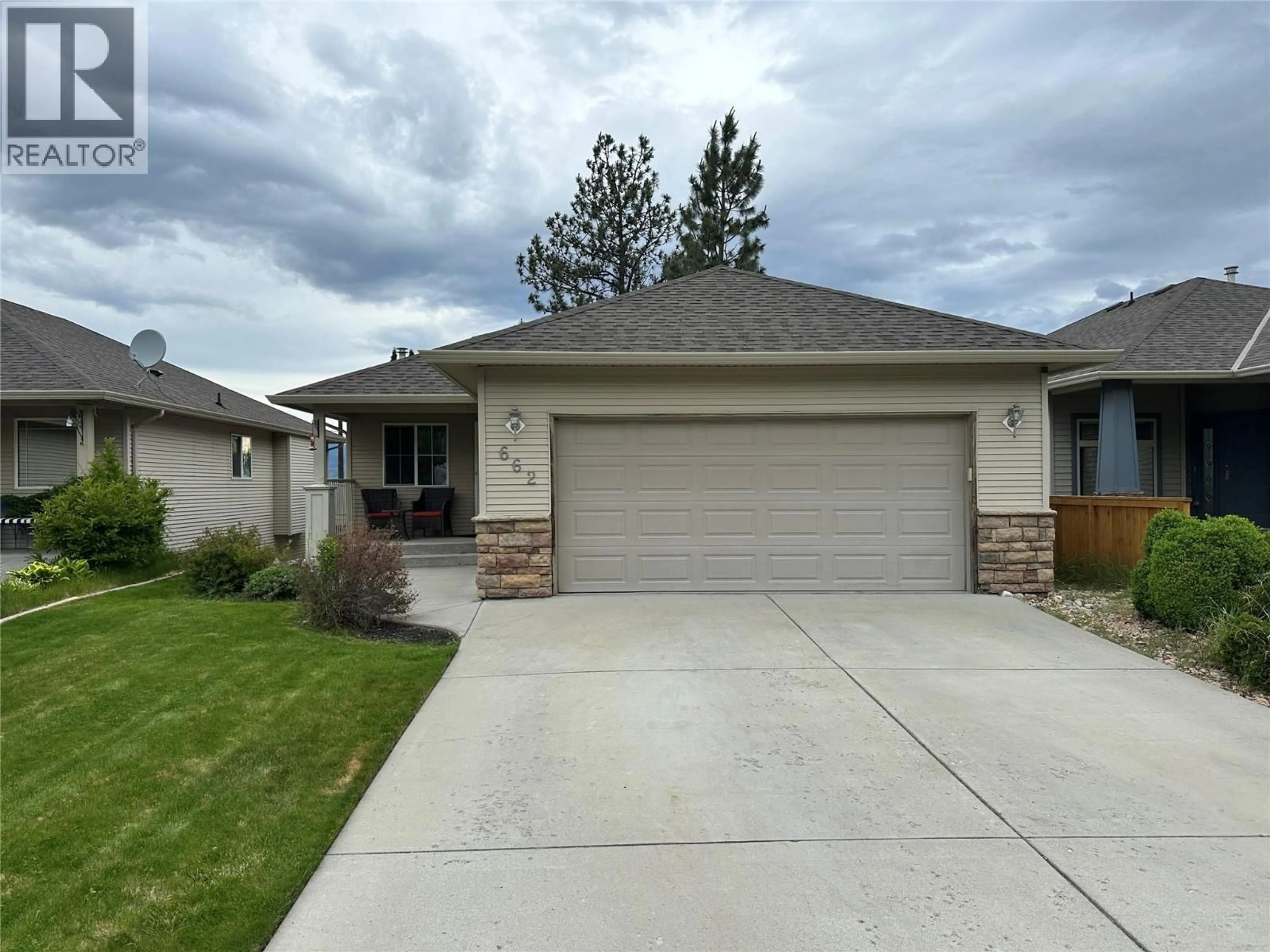 Unknown for 662 SOUTH CREST DRIVE, Kelowna British Columbia V1W4W6