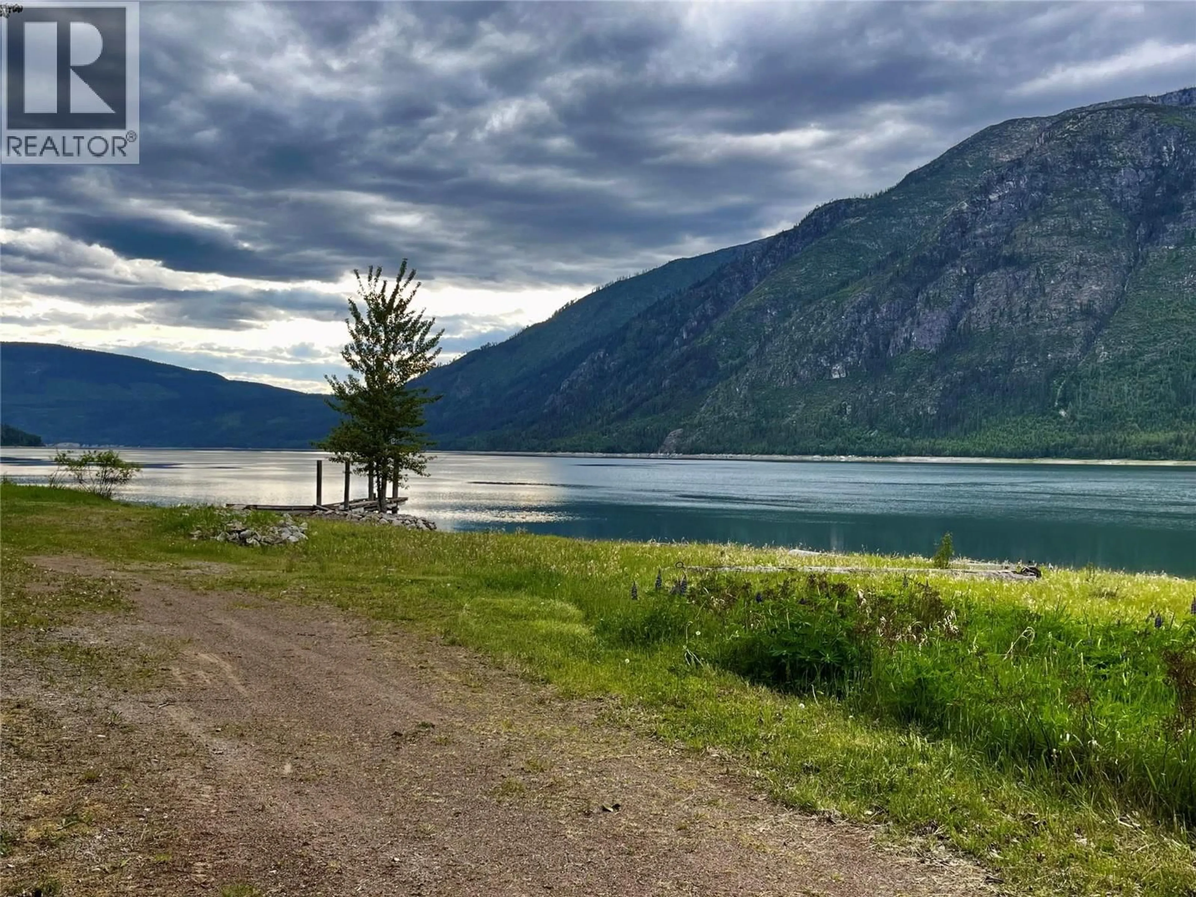 Unknown for 5851 HWY 6 HIGHWAY, Burton British Columbia V0G1R0