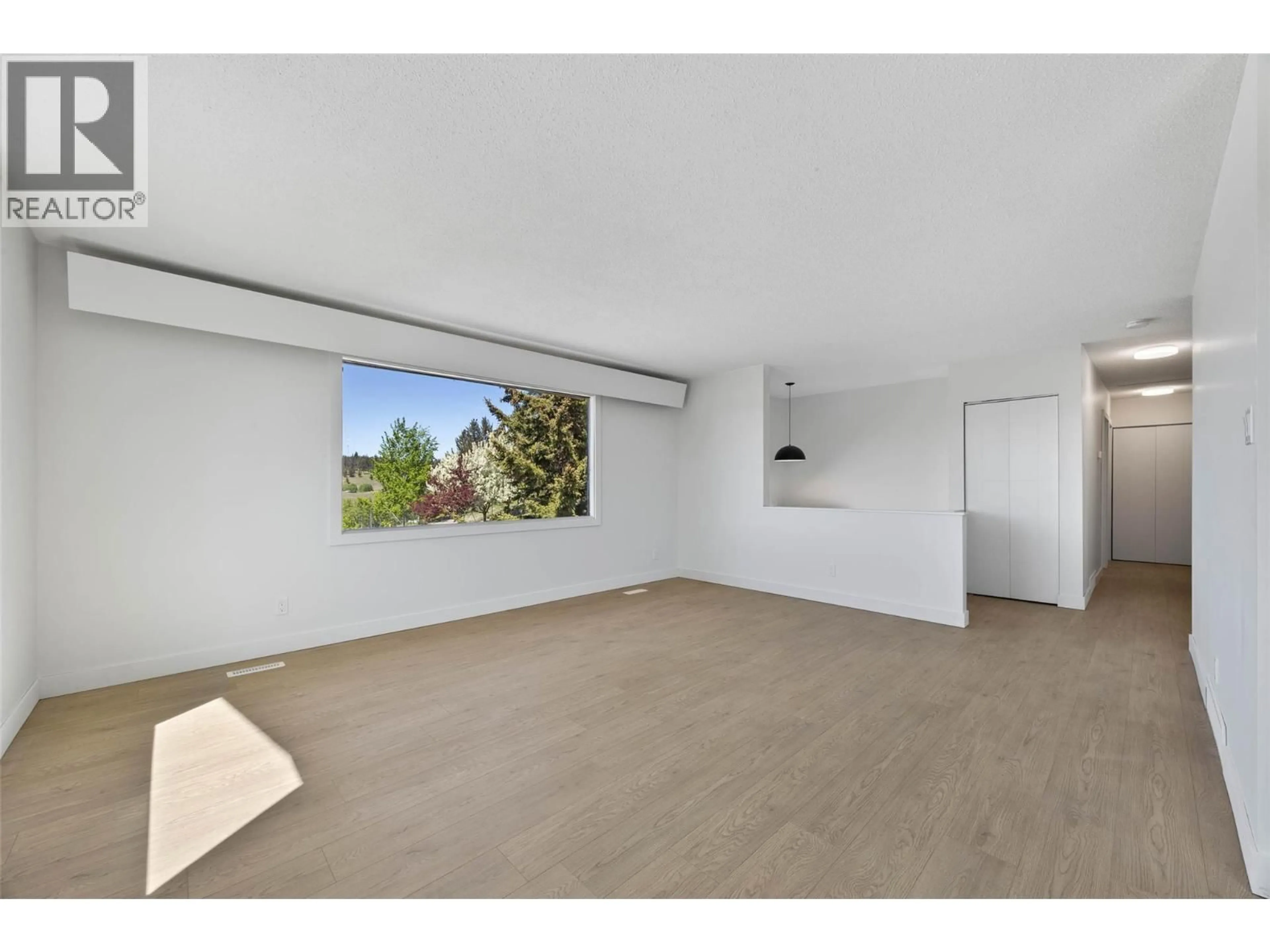 A pic of a room for 11 JASPER DRIVE, Logan Lake British Columbia V0K1W0