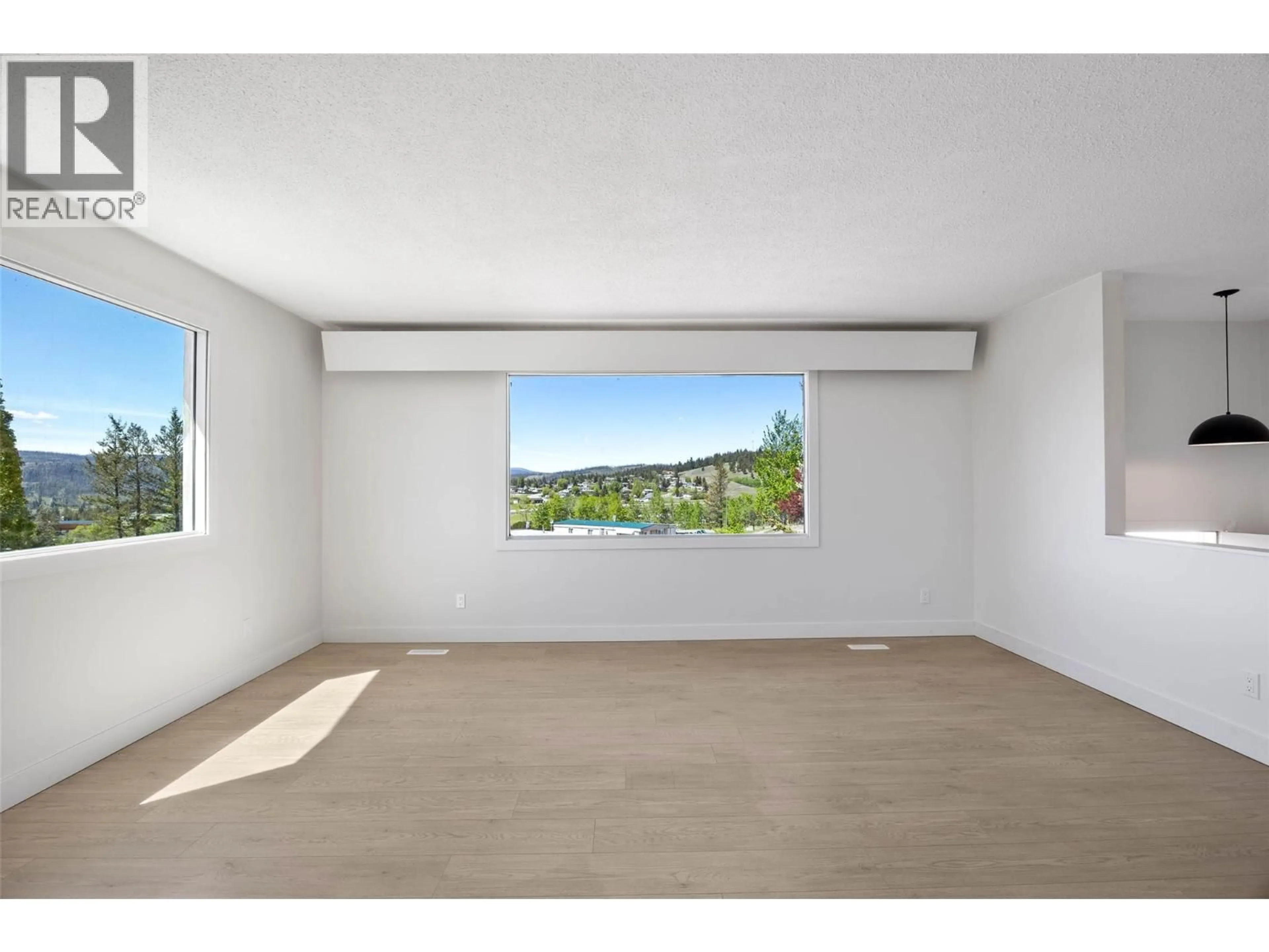 A pic of a room for 11 JASPER DRIVE, Logan Lake British Columbia V0K1W0