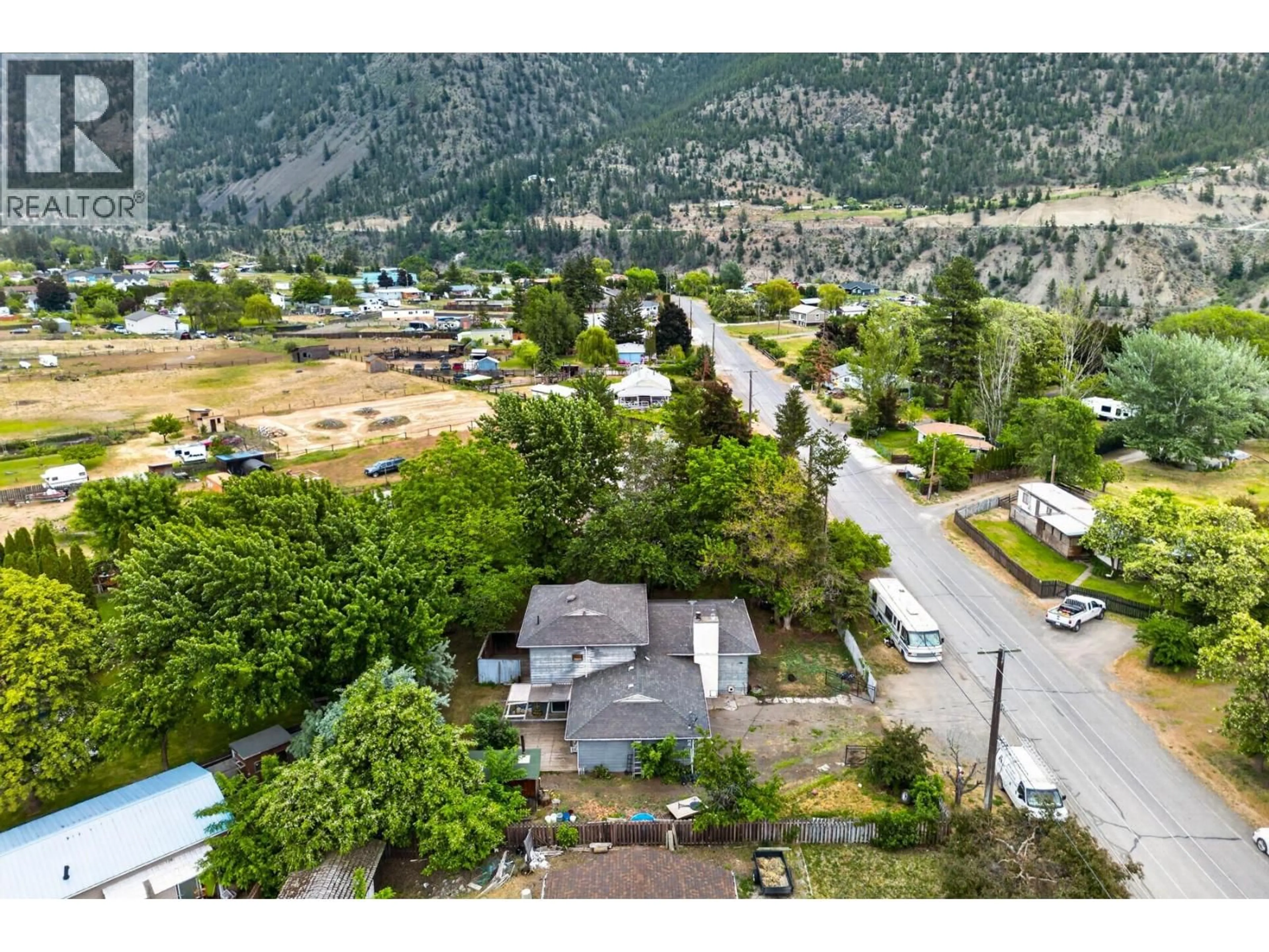 A pic from outside/outdoor area/front of a property/back of a property/a pic from drone, mountain view for 376 HOLLYWOOD CRESCENT, Lillooet British Columbia V0K1V0