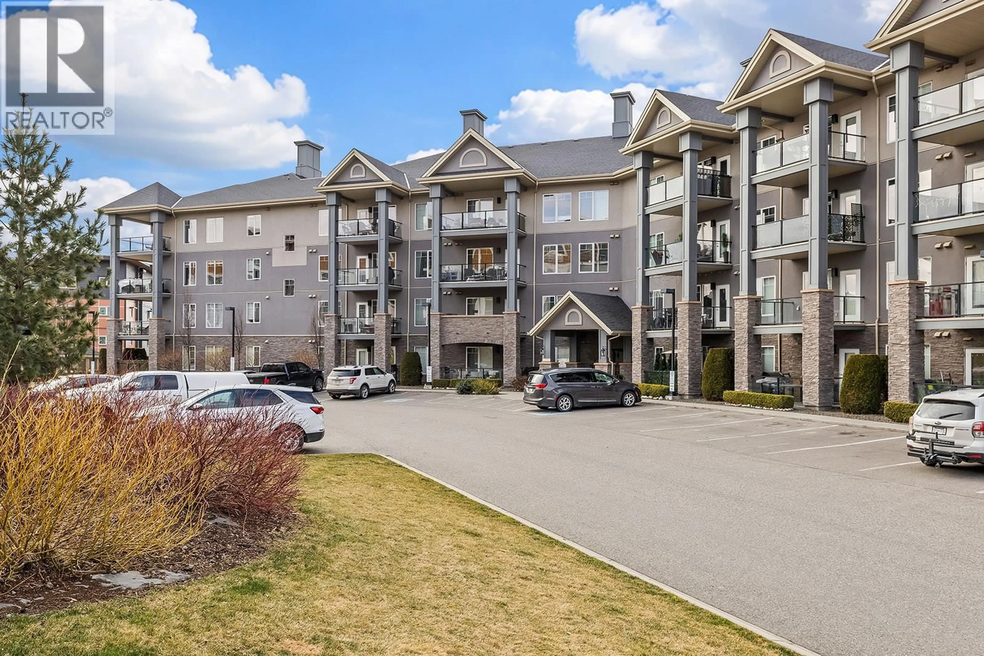 A pic from outside/outdoor area/front of a property/back of a property/a pic from drone, unknown for 510 - 3645 CARRINGTON ROAD, West Kelowna British Columbia V4T3G9