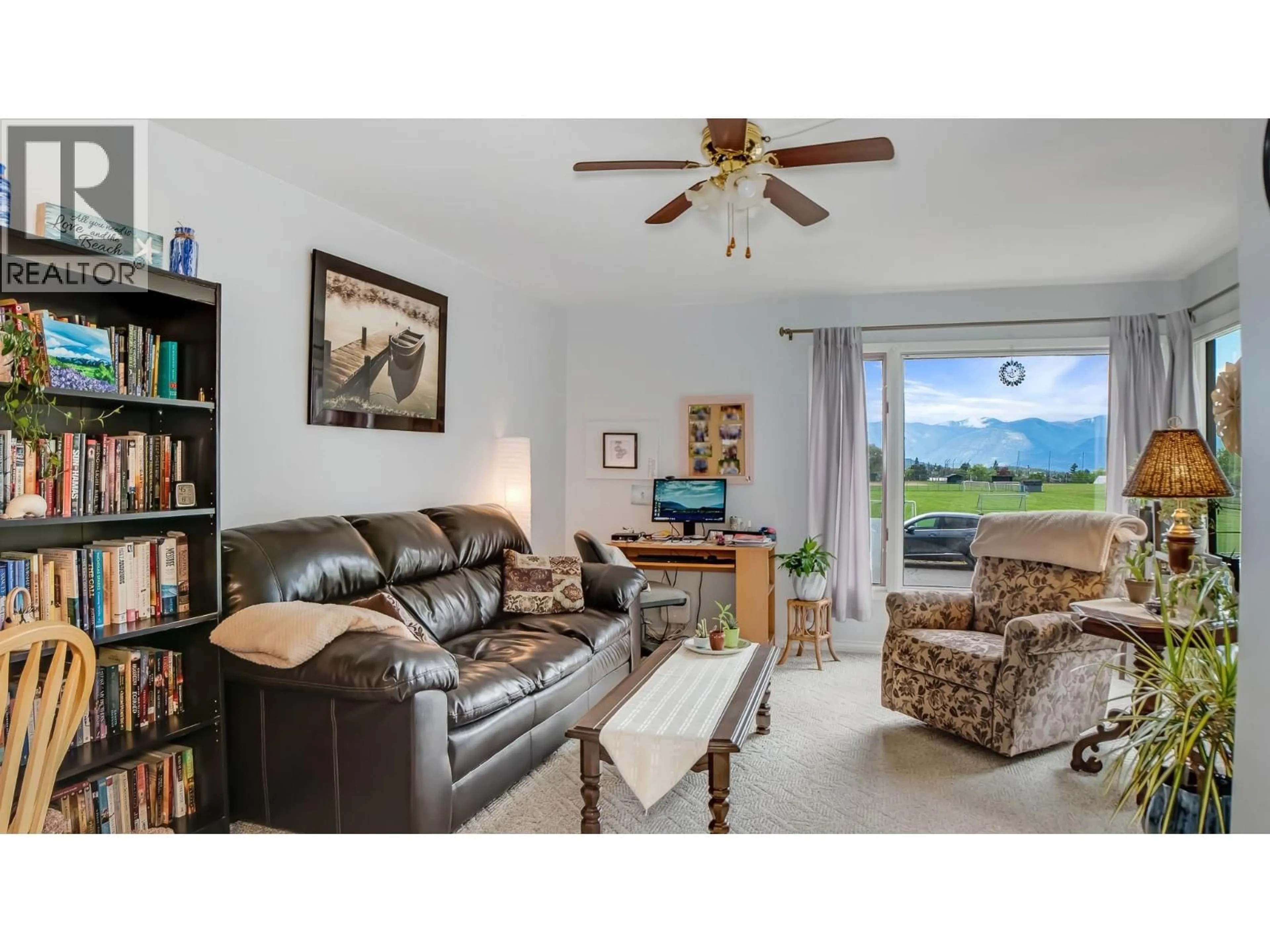 Living room with furniture, unknown for 1720 HILLSIDE STREET, Creston British Columbia V0B1G5
