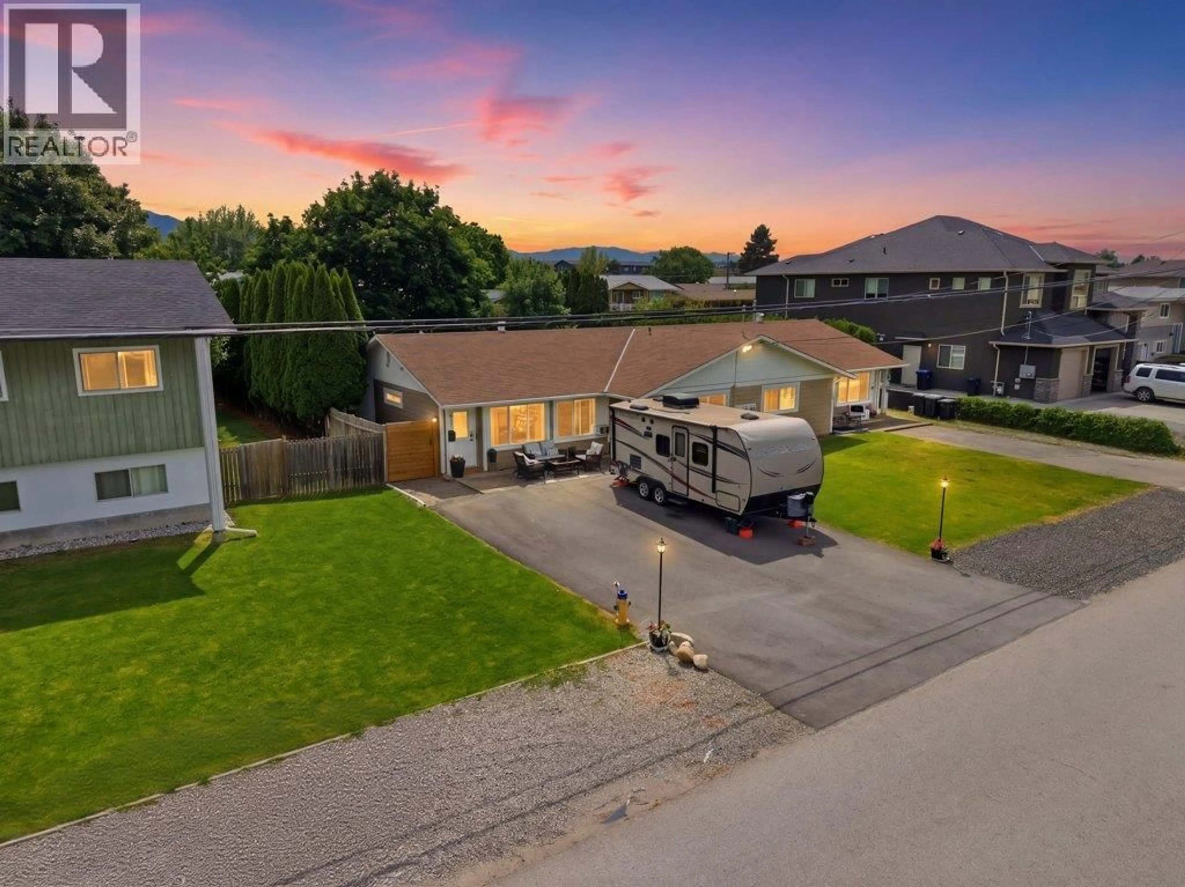 A pic from outside/outdoor area/front of a property/back of a property/a pic from drone, street for 477 HARDIE ROAD, Kelowna British Columbia V1X2H3