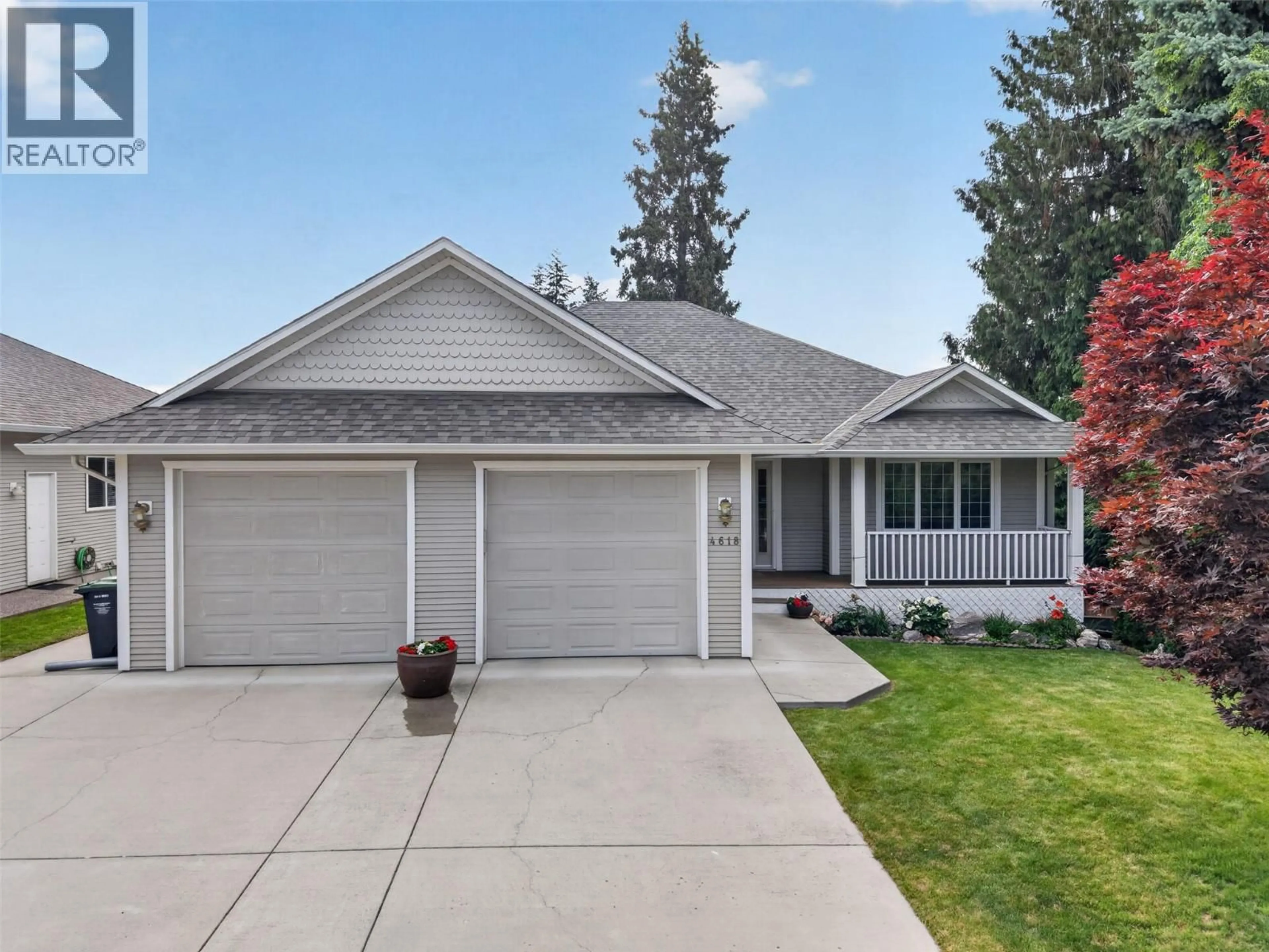 Home with vinyl exterior material, street for 4618 DARIN PLACE, Kelowna British Columbia V1W4S2