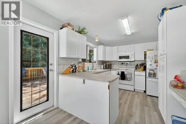 1641 17 STREET SOUTHEAST, Salmon Arm 4