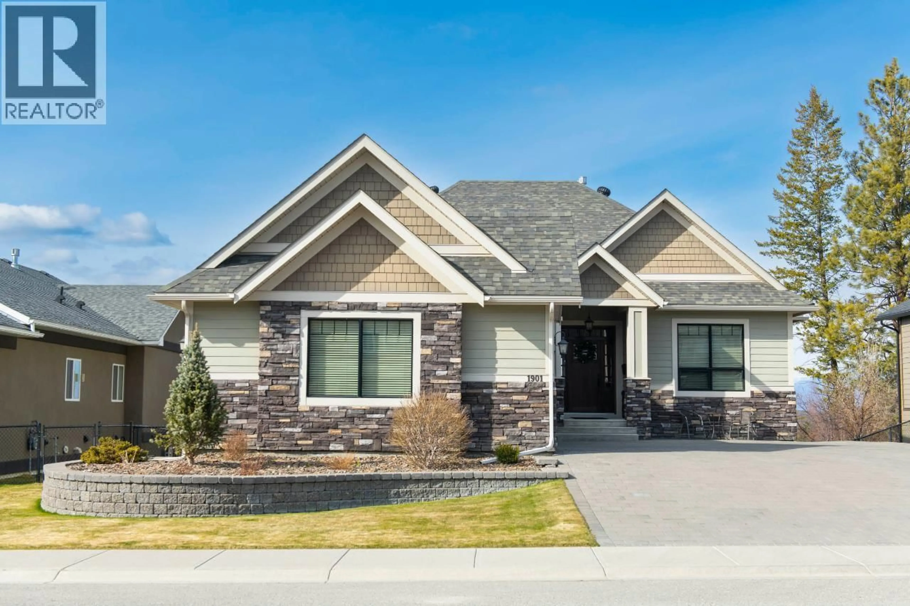 Home with brick exterior material, street for 1901 16TH STREET SOUTH, Cranbrook British Columbia V1C0C3