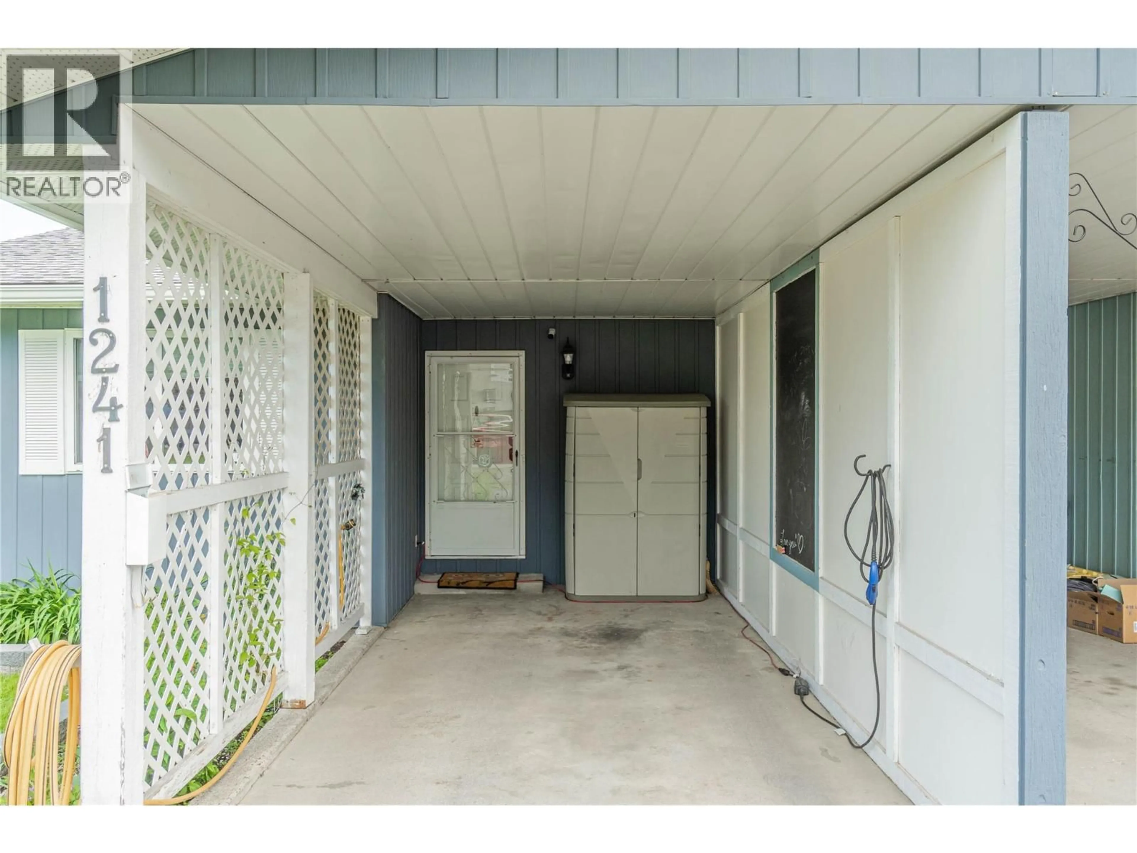 Unknown for 1241 MONASHEE COURT, Kamloops British Columbia V2C6B4